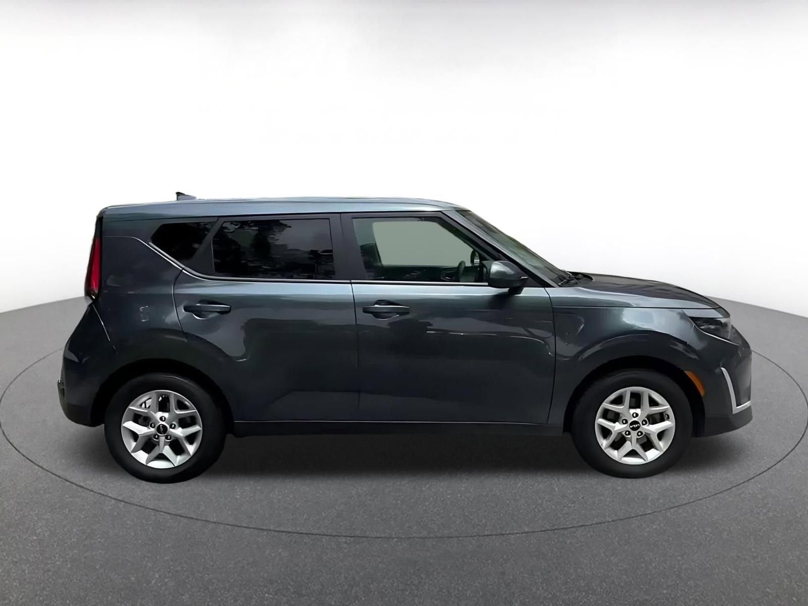 Thumbnail: 2025 Kia Soul - 16