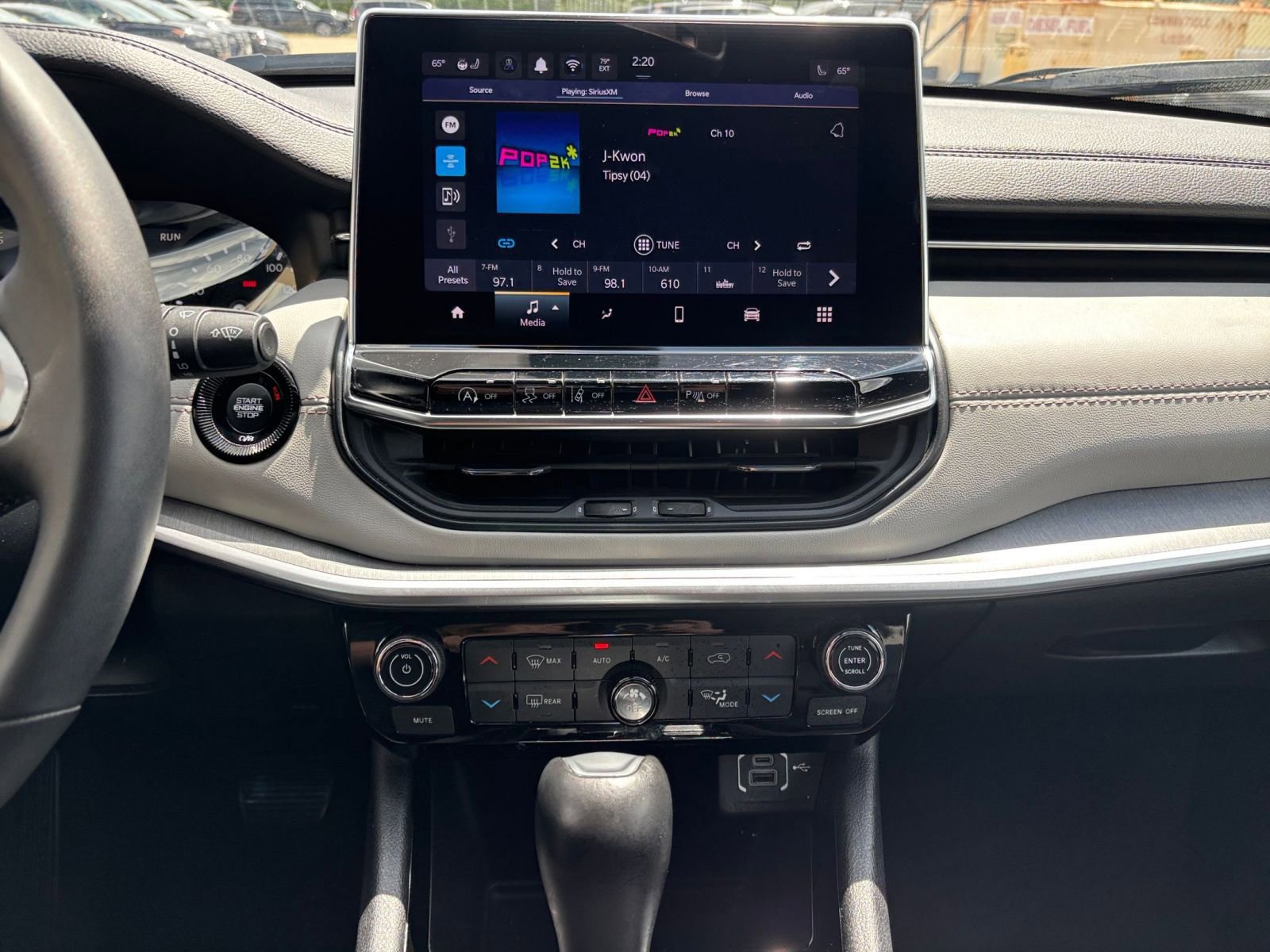 Thumbnail: 2025 Jeep Compass - 17