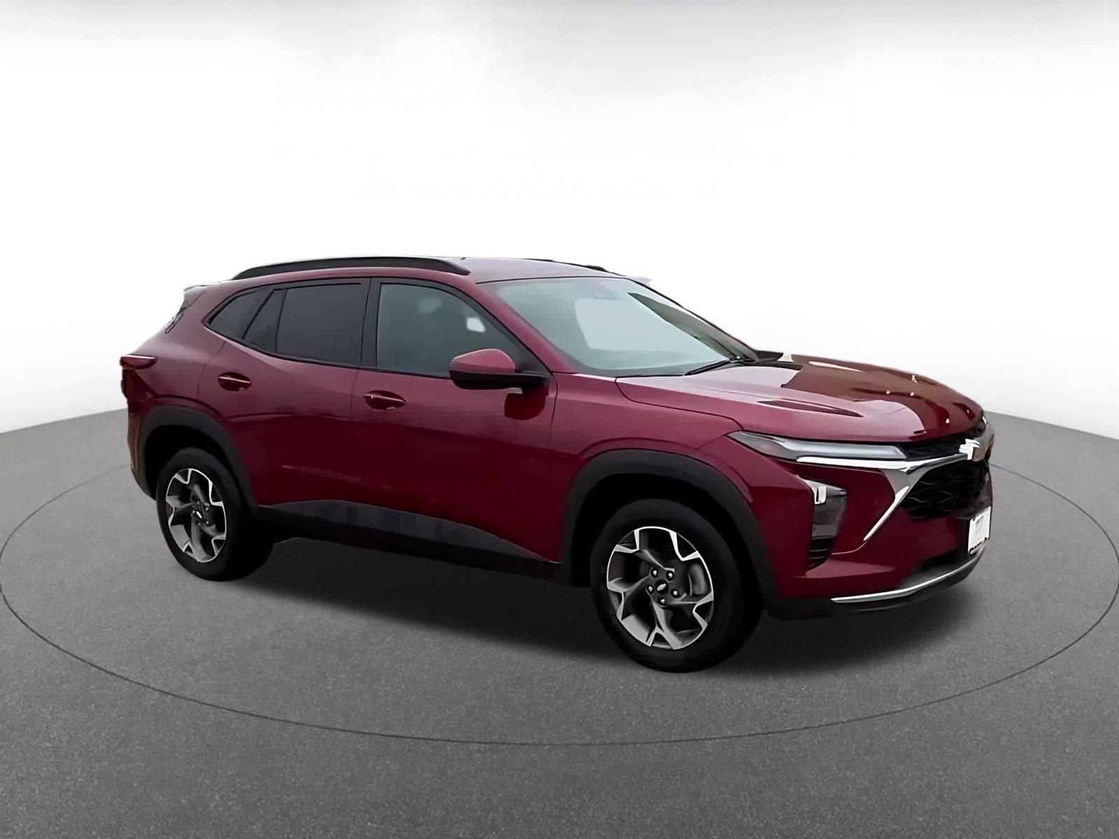 Thumbnail: 2025 Chevrolet Trax - 2