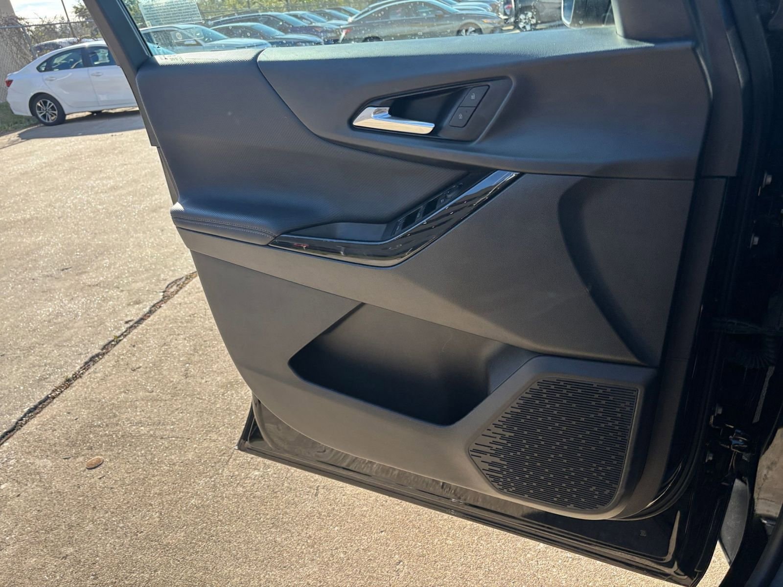 Thumbnail: 2025 Chevrolet Equinox - 20