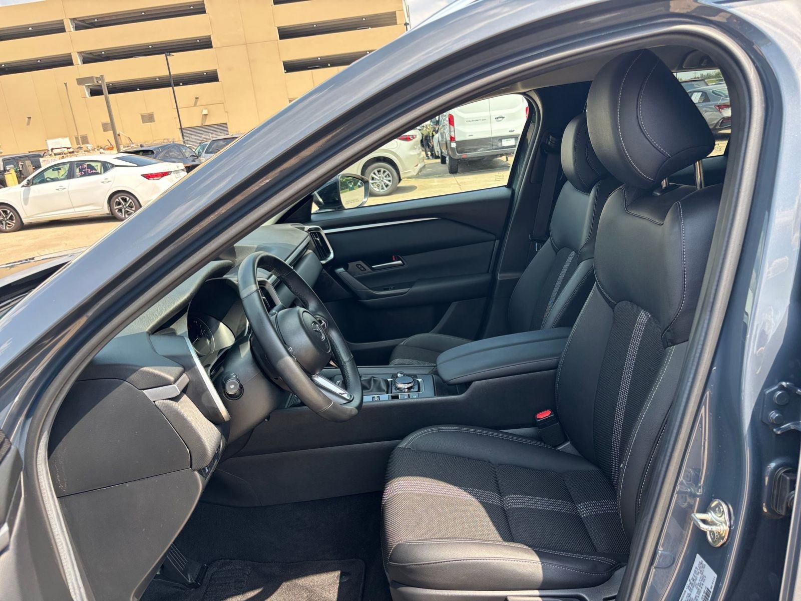 Thumbnail: 2025 Mazda CX-50 - 25