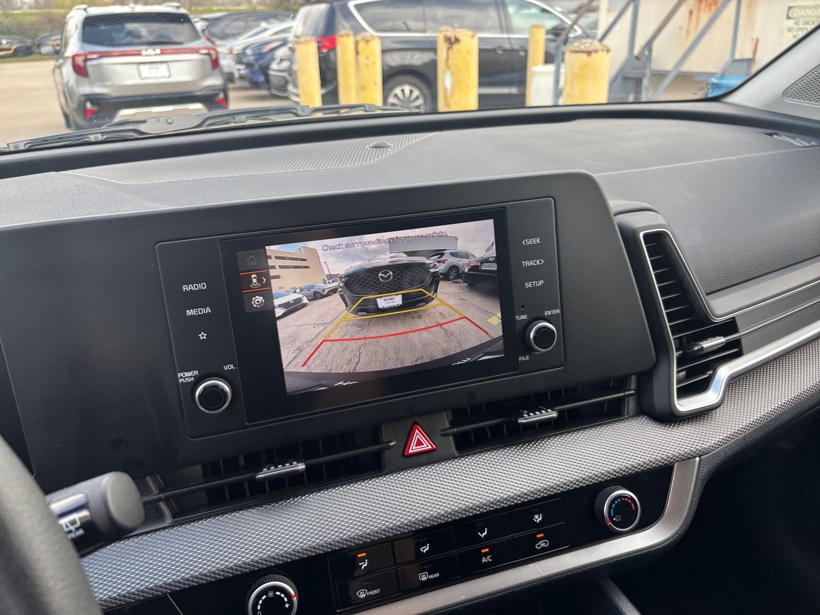 Thumbnail: 2025 Kia Sportage - 23