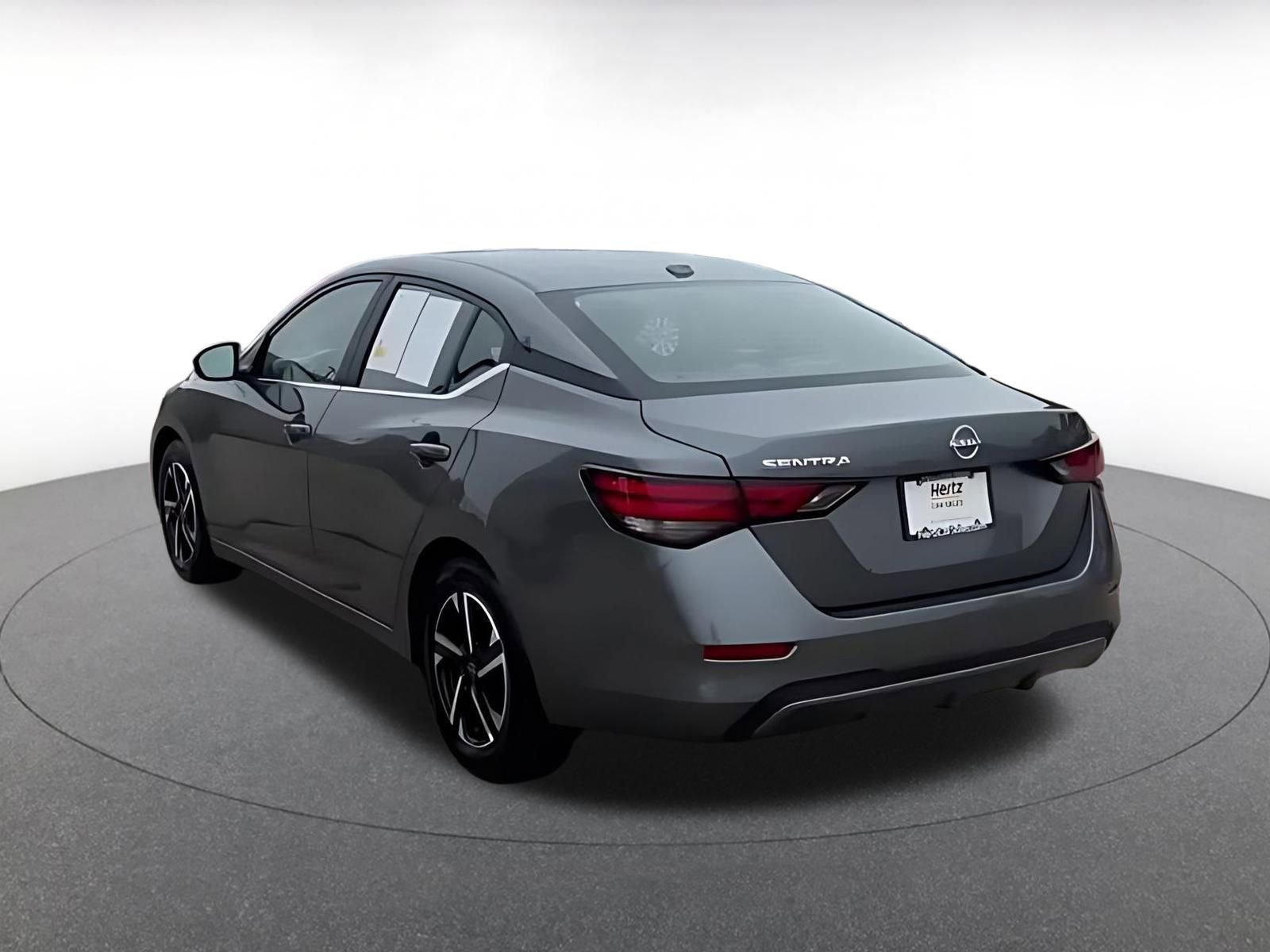 Thumbnail: 2025 Nissan Sentra - 11