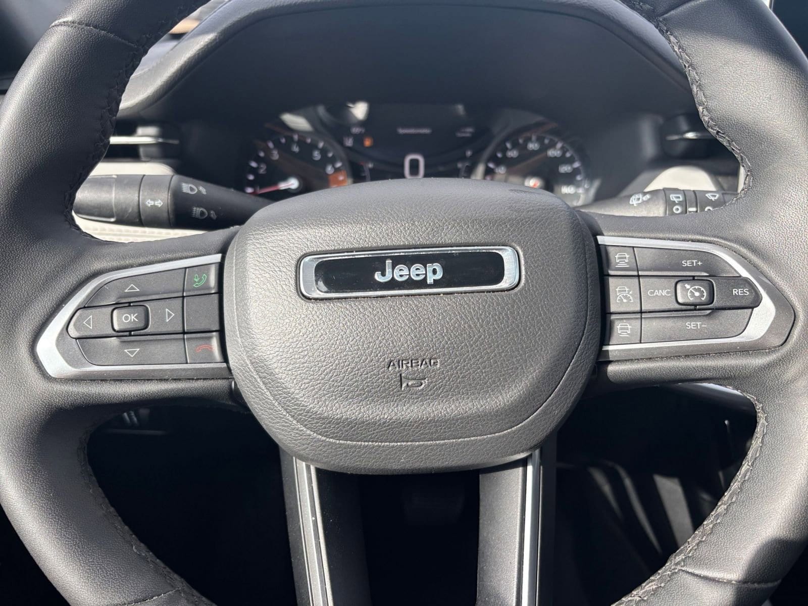 Thumbnail: 2025 Jeep Compass - 27