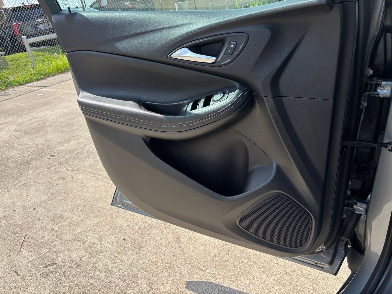 Thumbnail: 2025 Buick Encore GX - 18