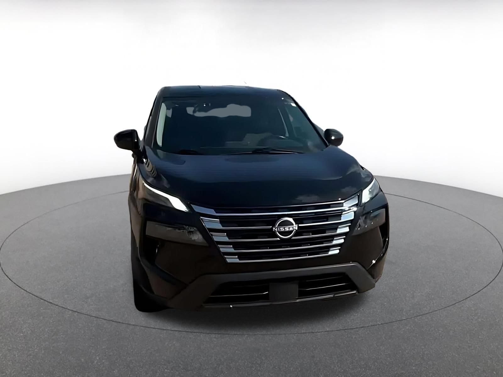 Thumbnail: 2025 Nissan Rogue - 3