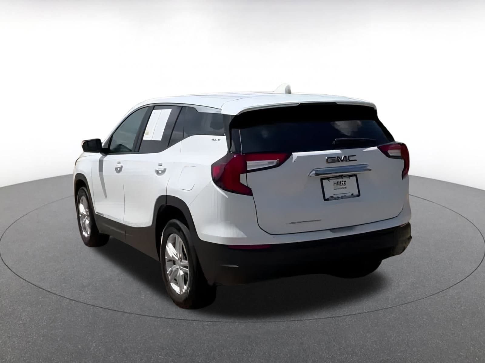 Thumbnail: 2024 GMC Terrain - 11