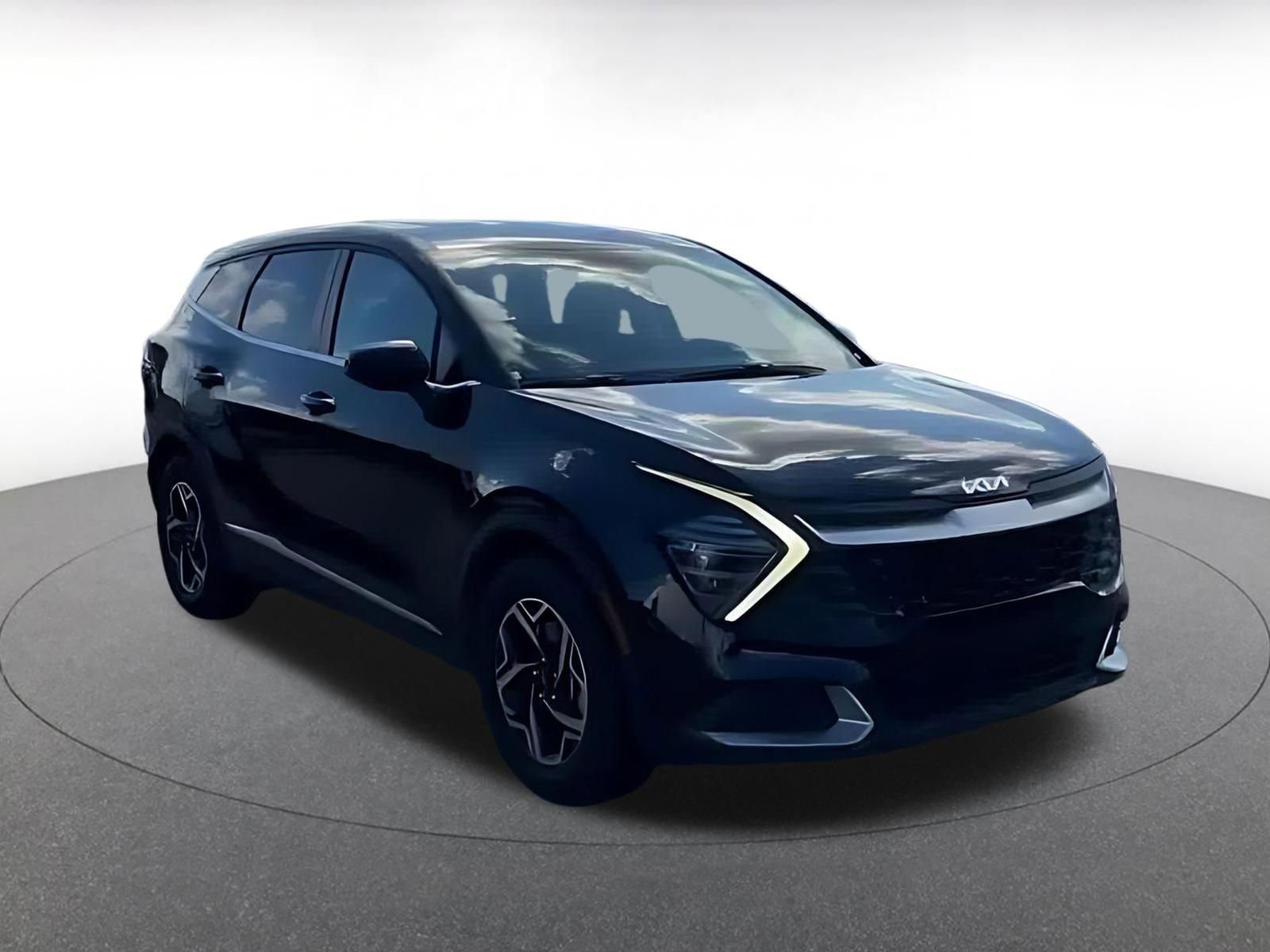 Thumbnail: 2025 Kia Sportage - 3