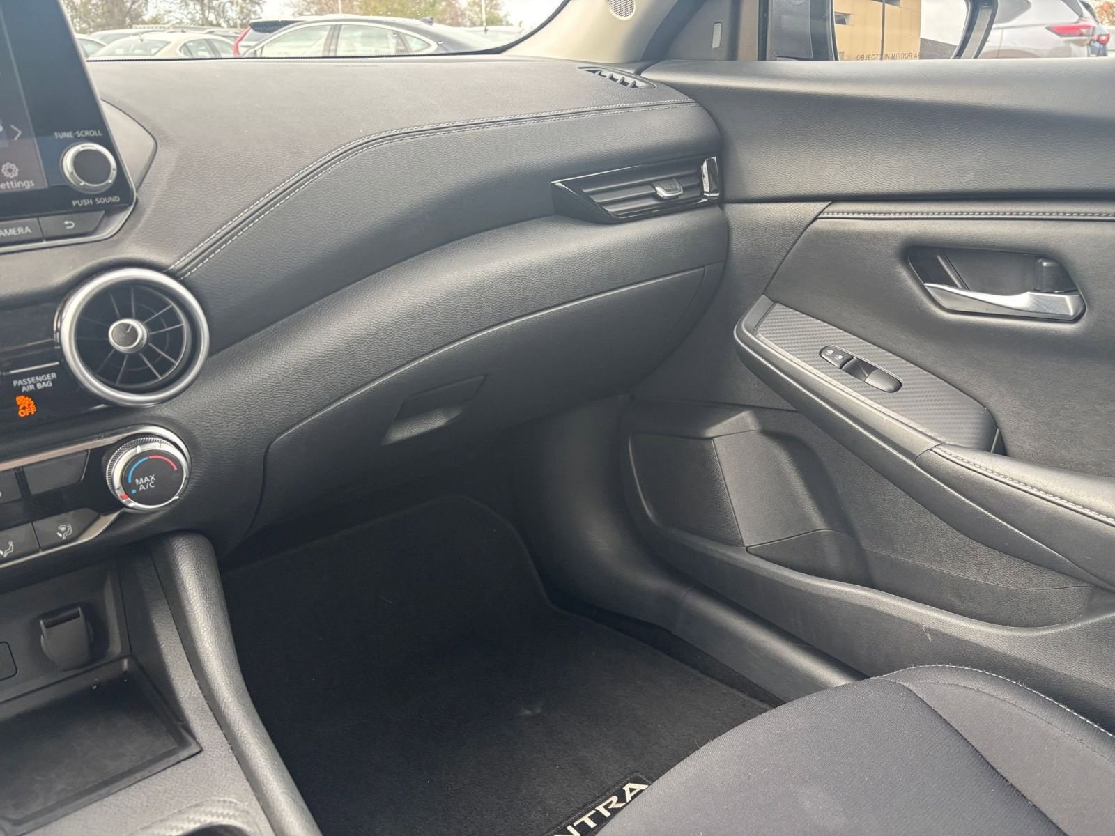 Thumbnail: 2025 Nissan Sentra - 33