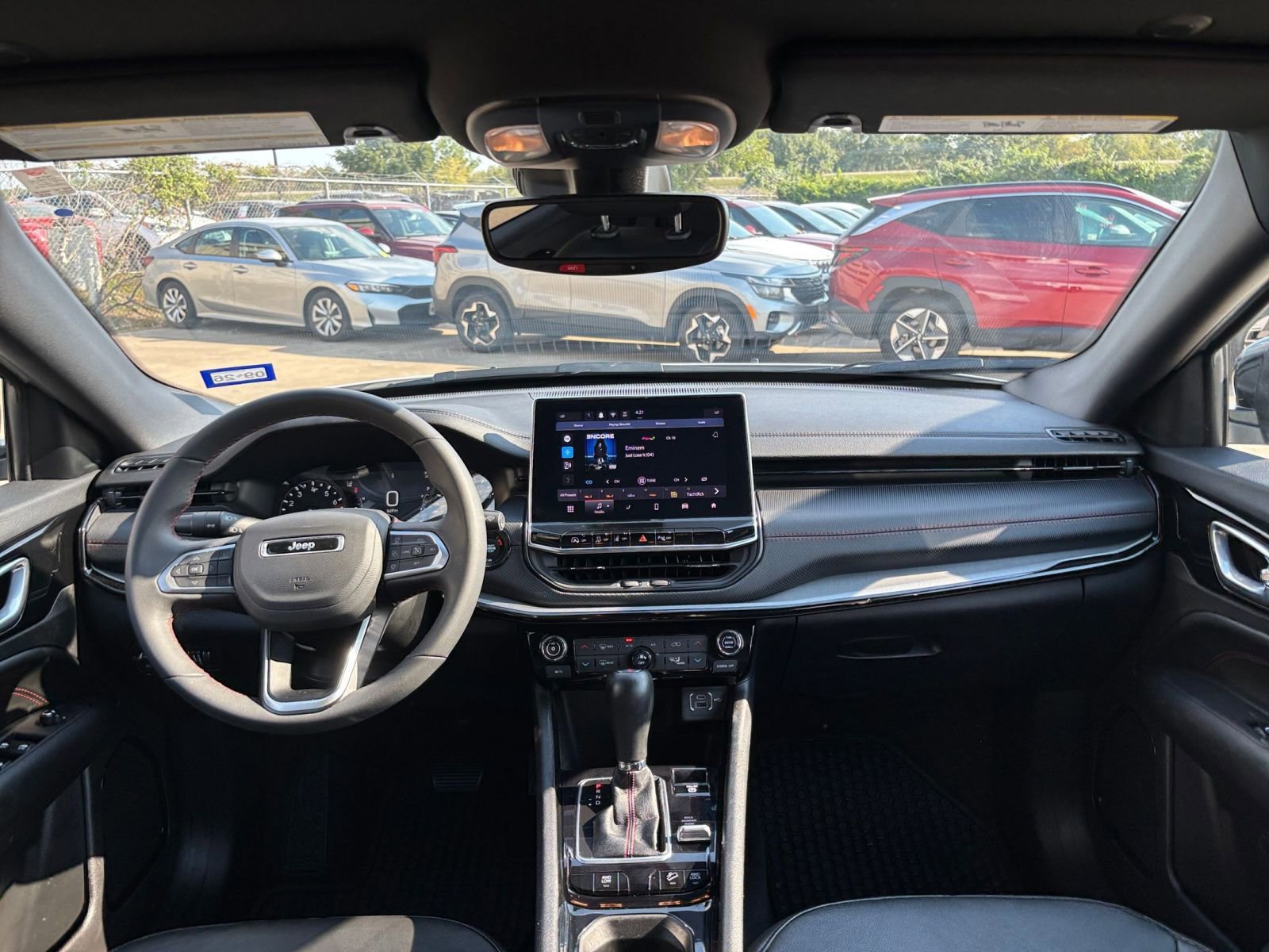 Thumbnail: 2025 Jeep Compass - 32