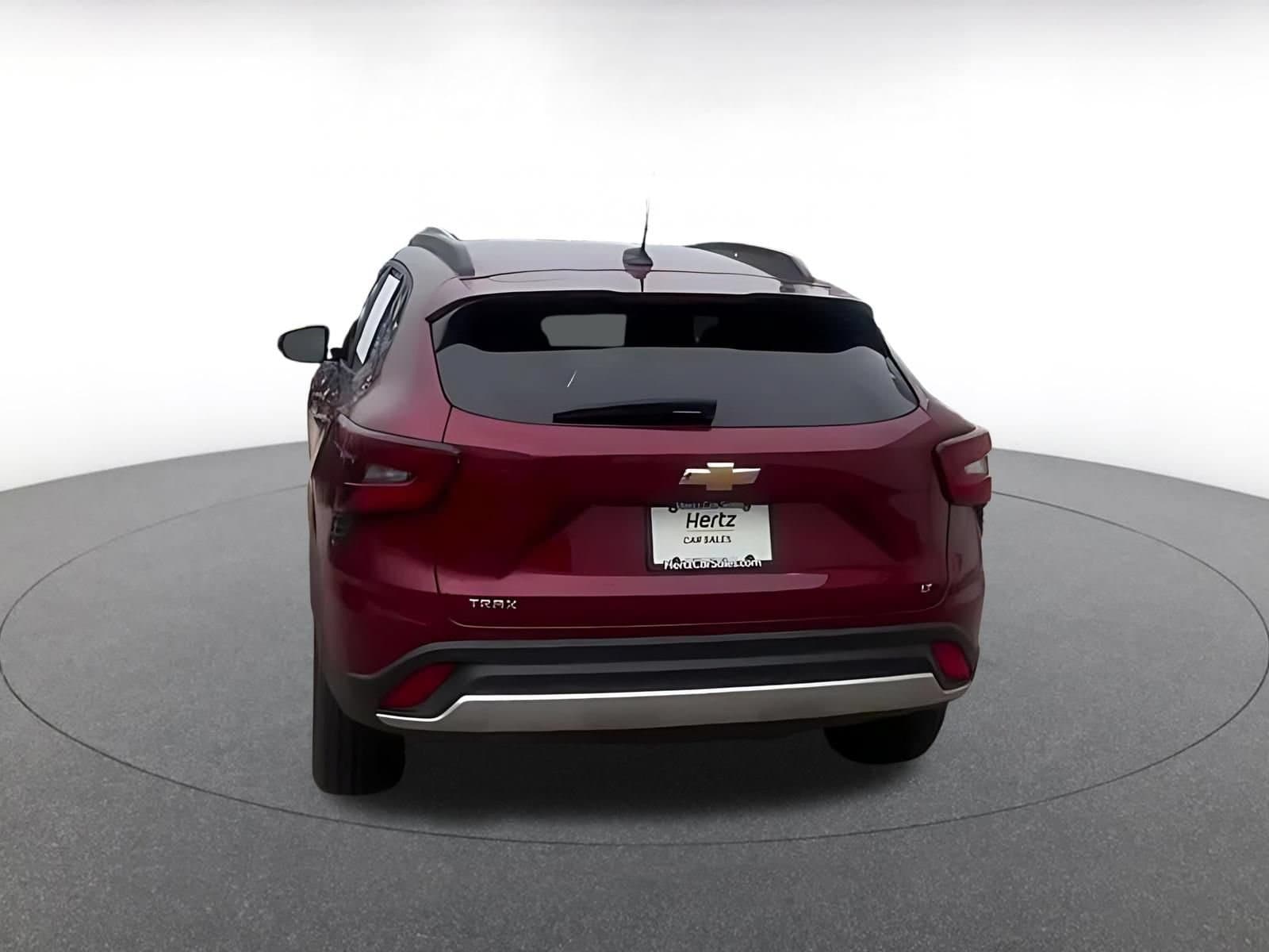 Thumbnail: 2025 Chevrolet Trax - 12