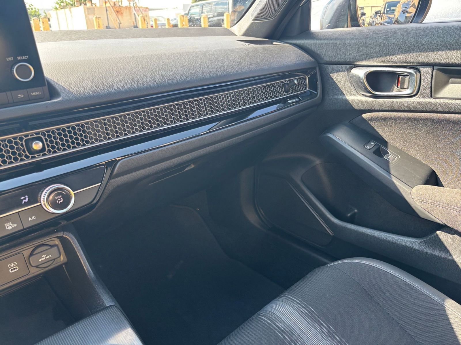 Thumbnail: 2025 Honda Civic - 33