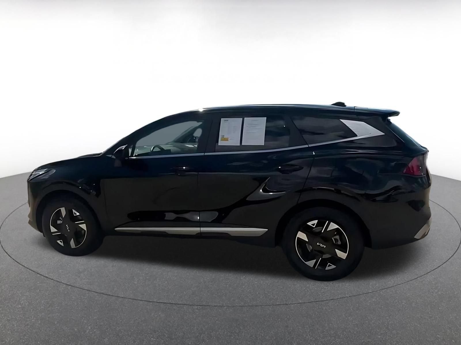 Thumbnail: 2026 Kia Sportage - 8