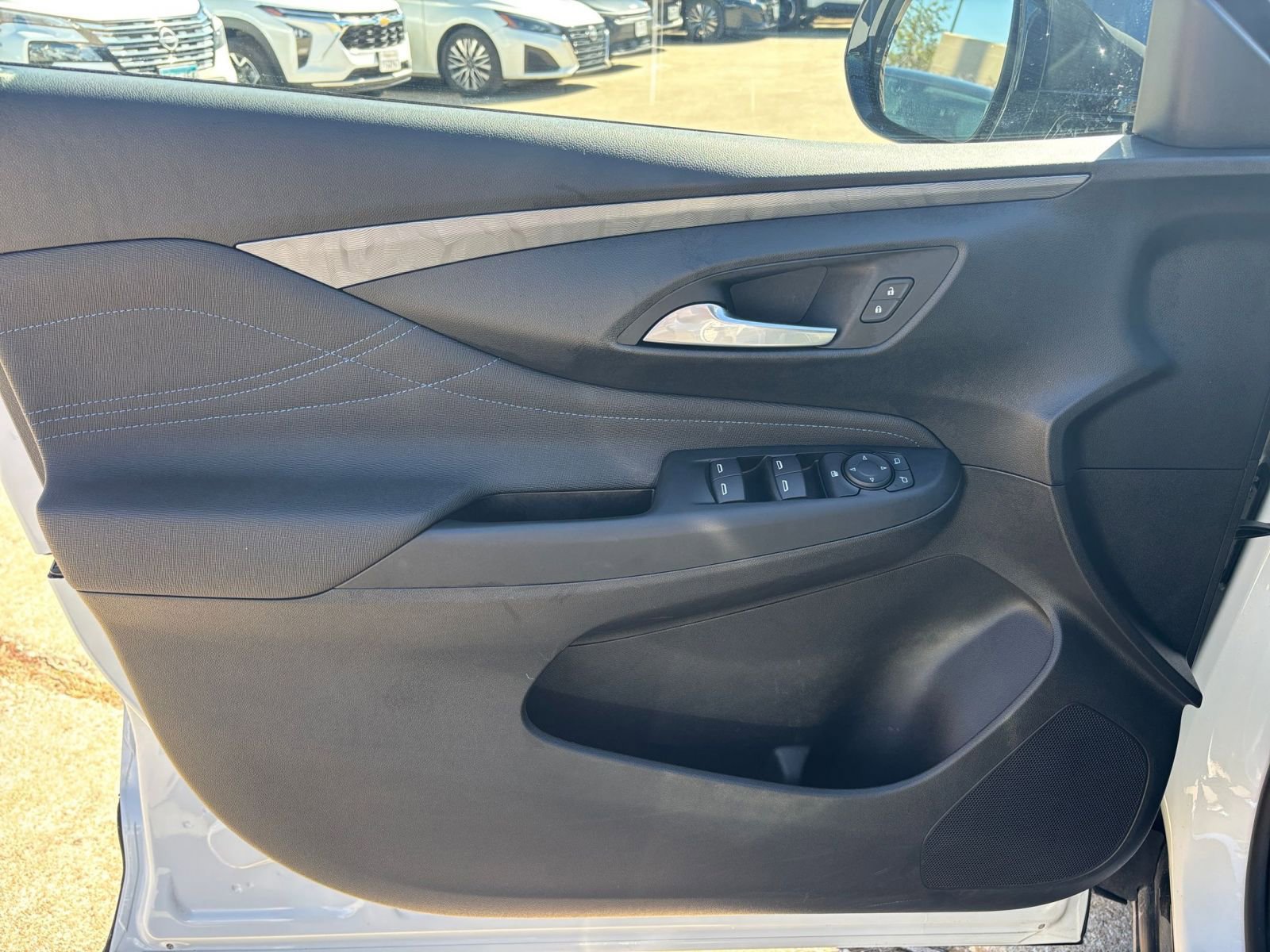 Thumbnail: 2025 Buick Envista - 18