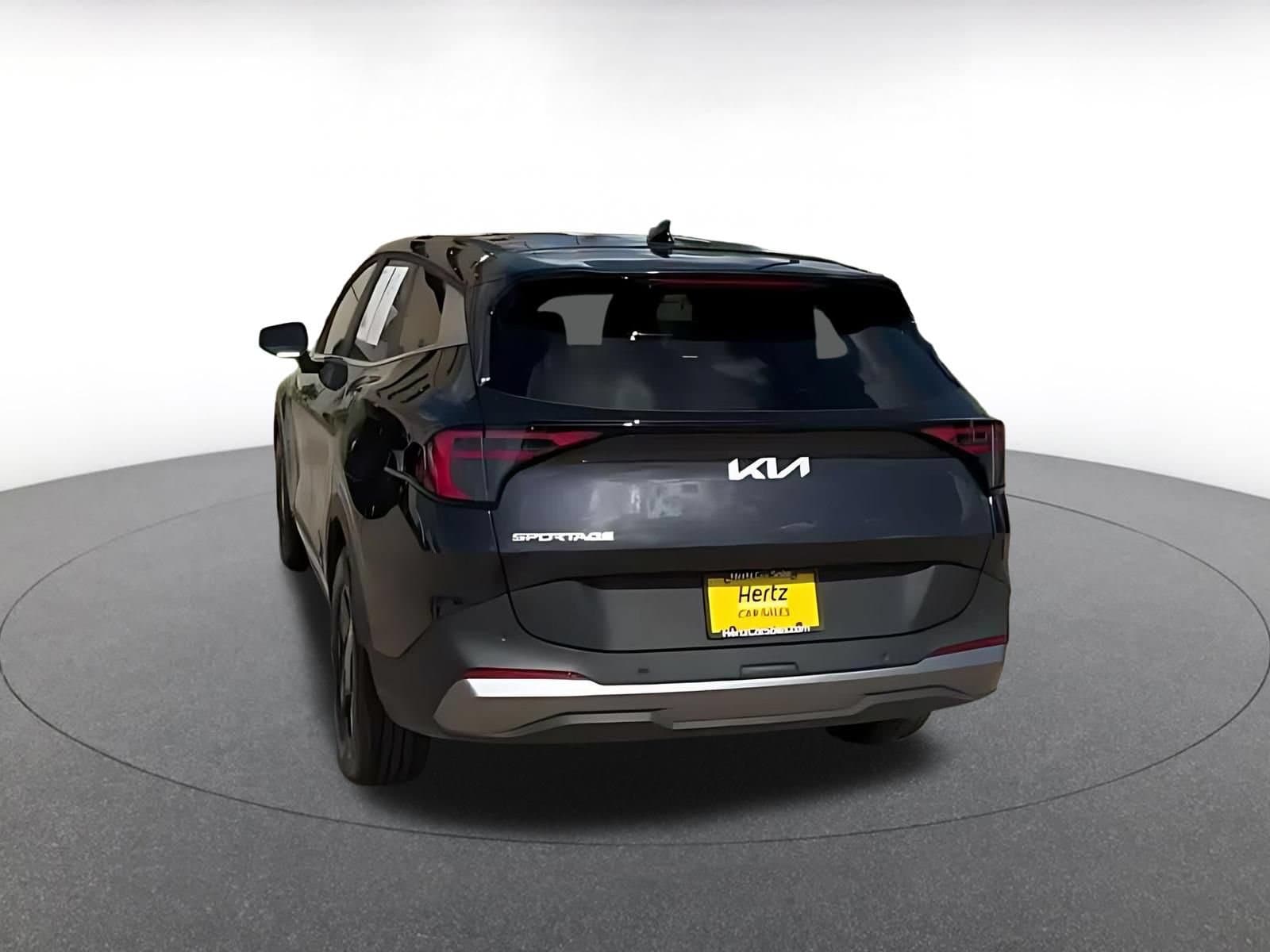 Thumbnail: 2026 Kia Sportage - 10