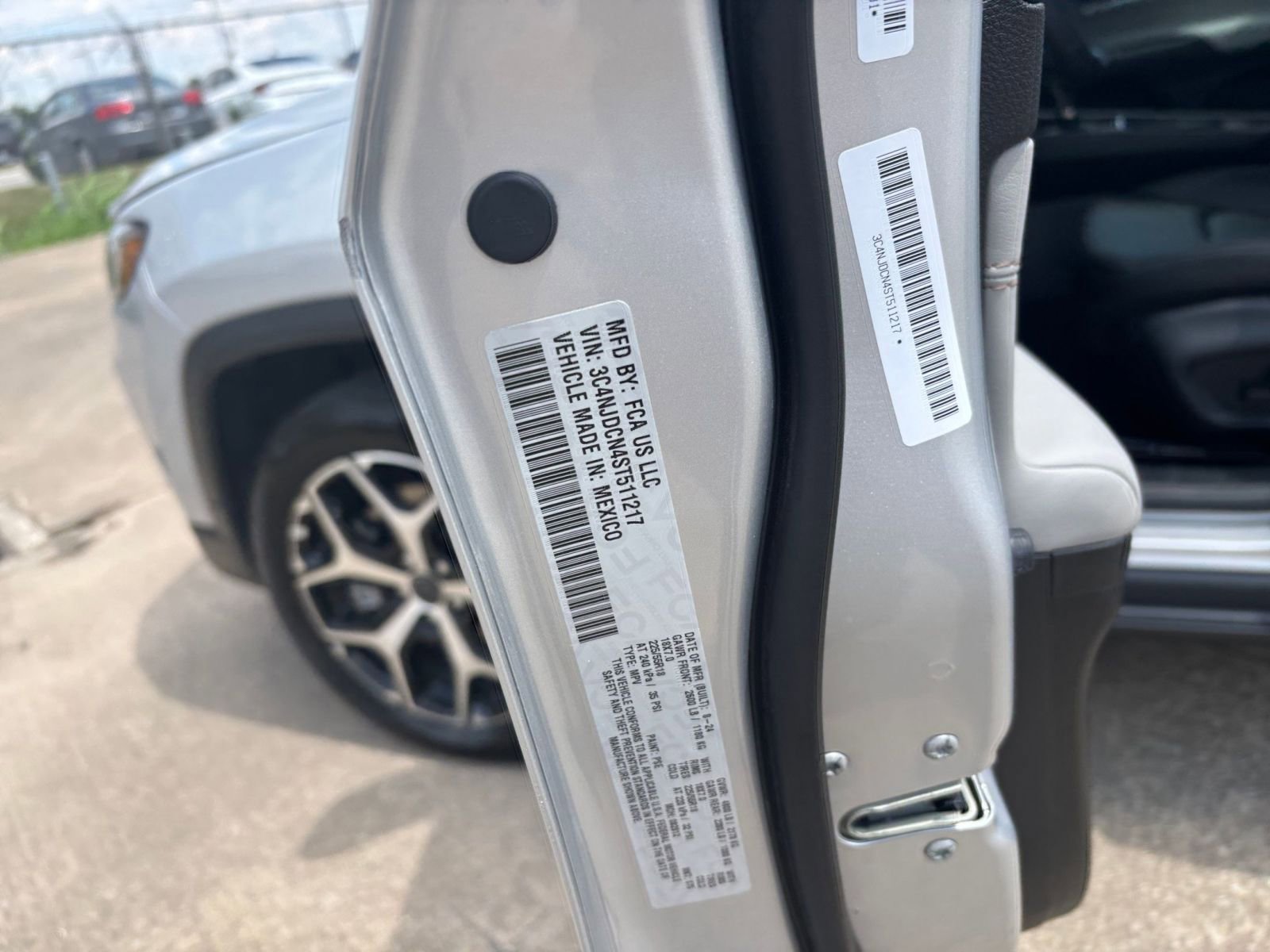 2025 Jeep Compass Limited 24