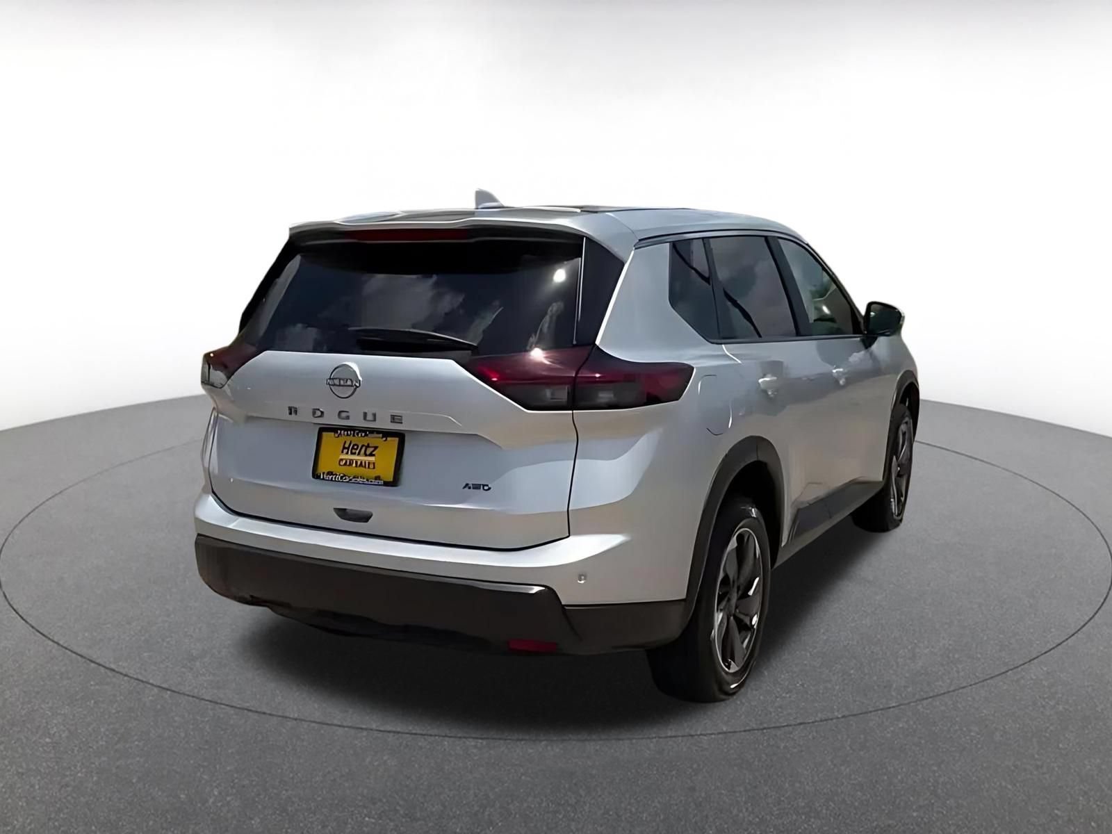 Thumbnail: 2025 Nissan Rogue - 14