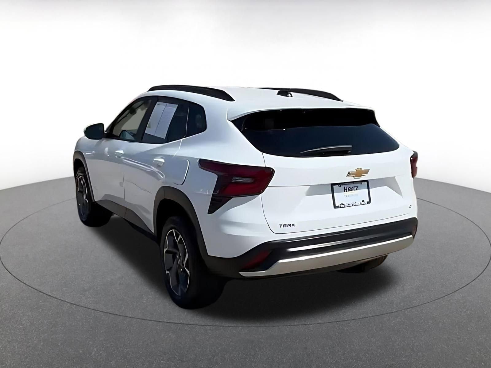 Thumbnail: 2025 Chevrolet Trax - 12