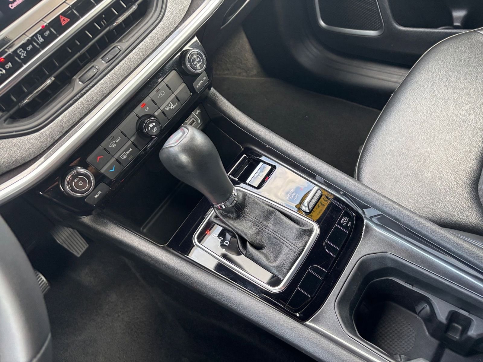 2023 Jeep Compass Latitude 35