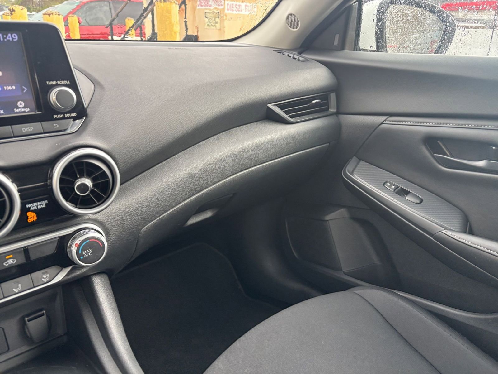 Thumbnail: 2025 Nissan Sentra - 33