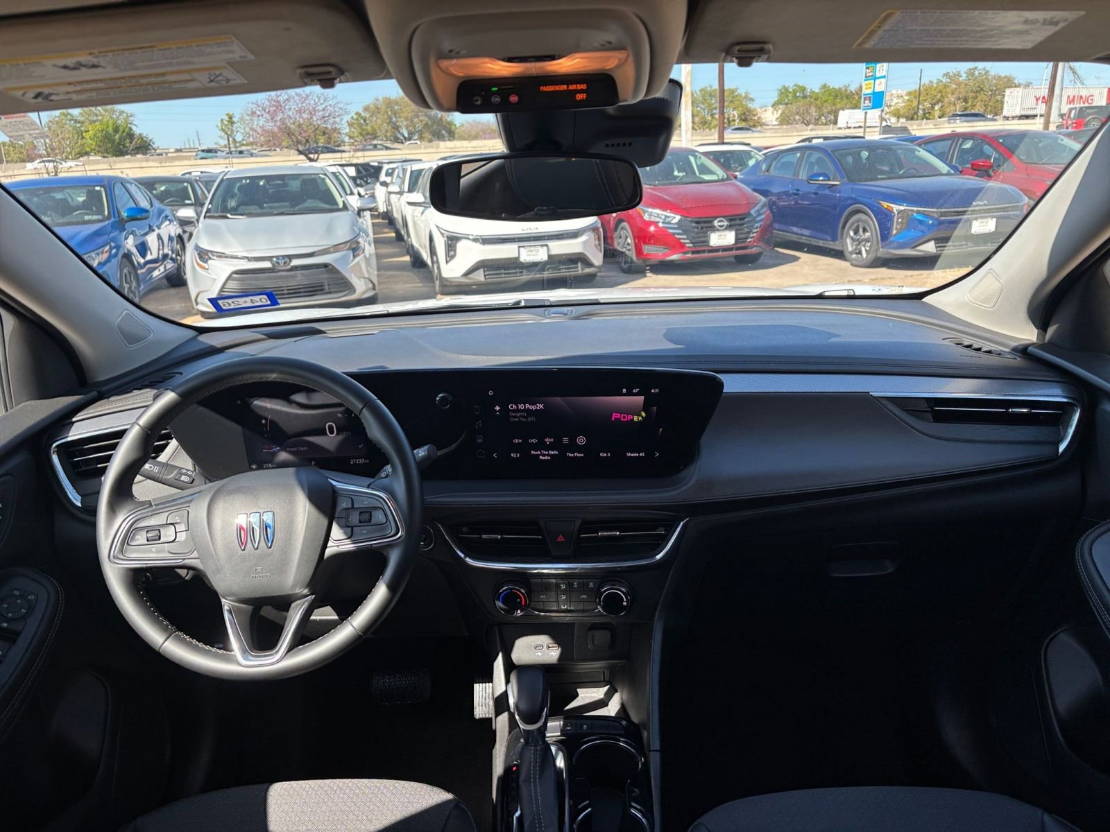 Thumbnail: 2025 Buick Encore GX - 32