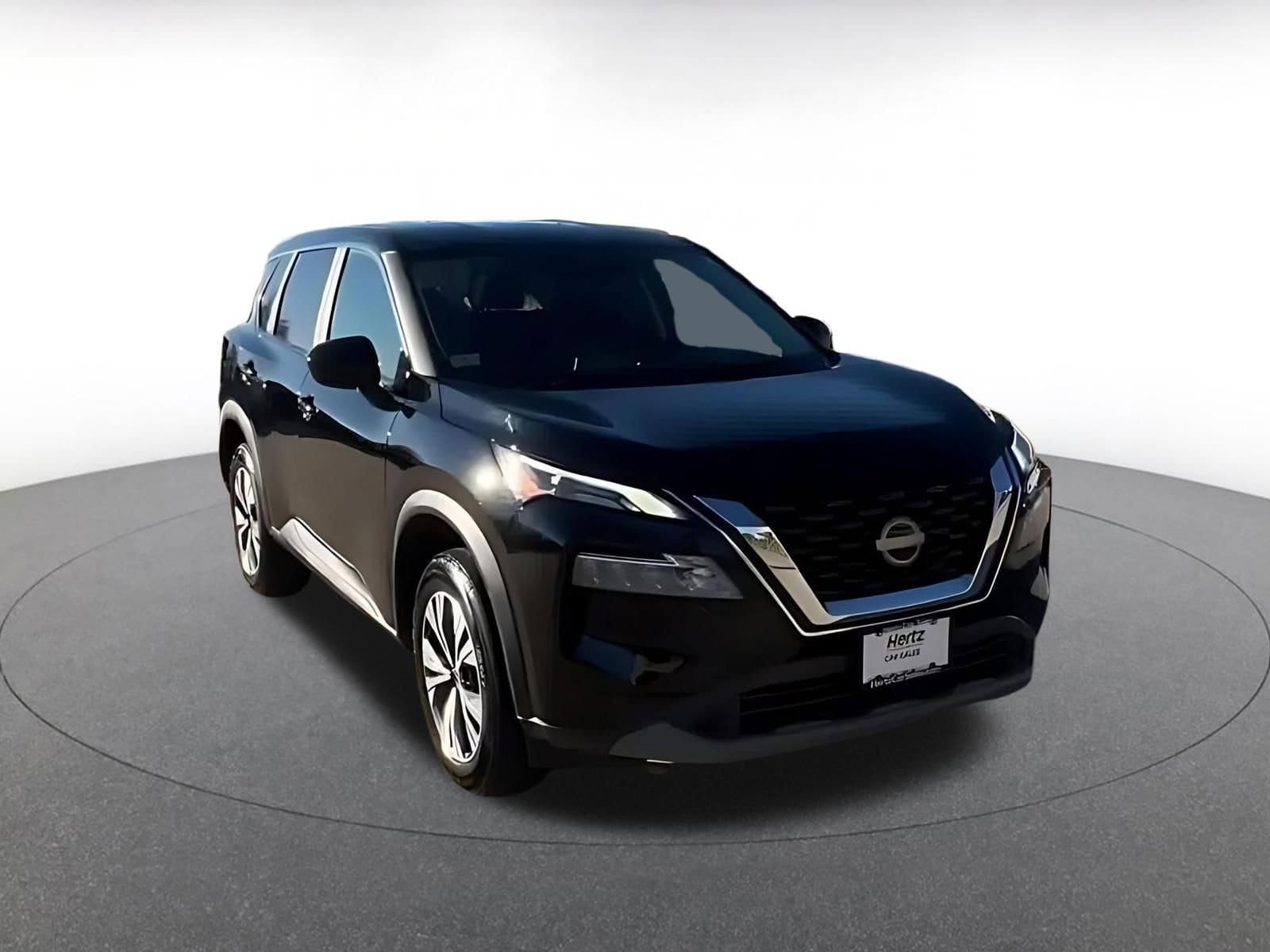 Thumbnail: 2023 Nissan Rogue - 3