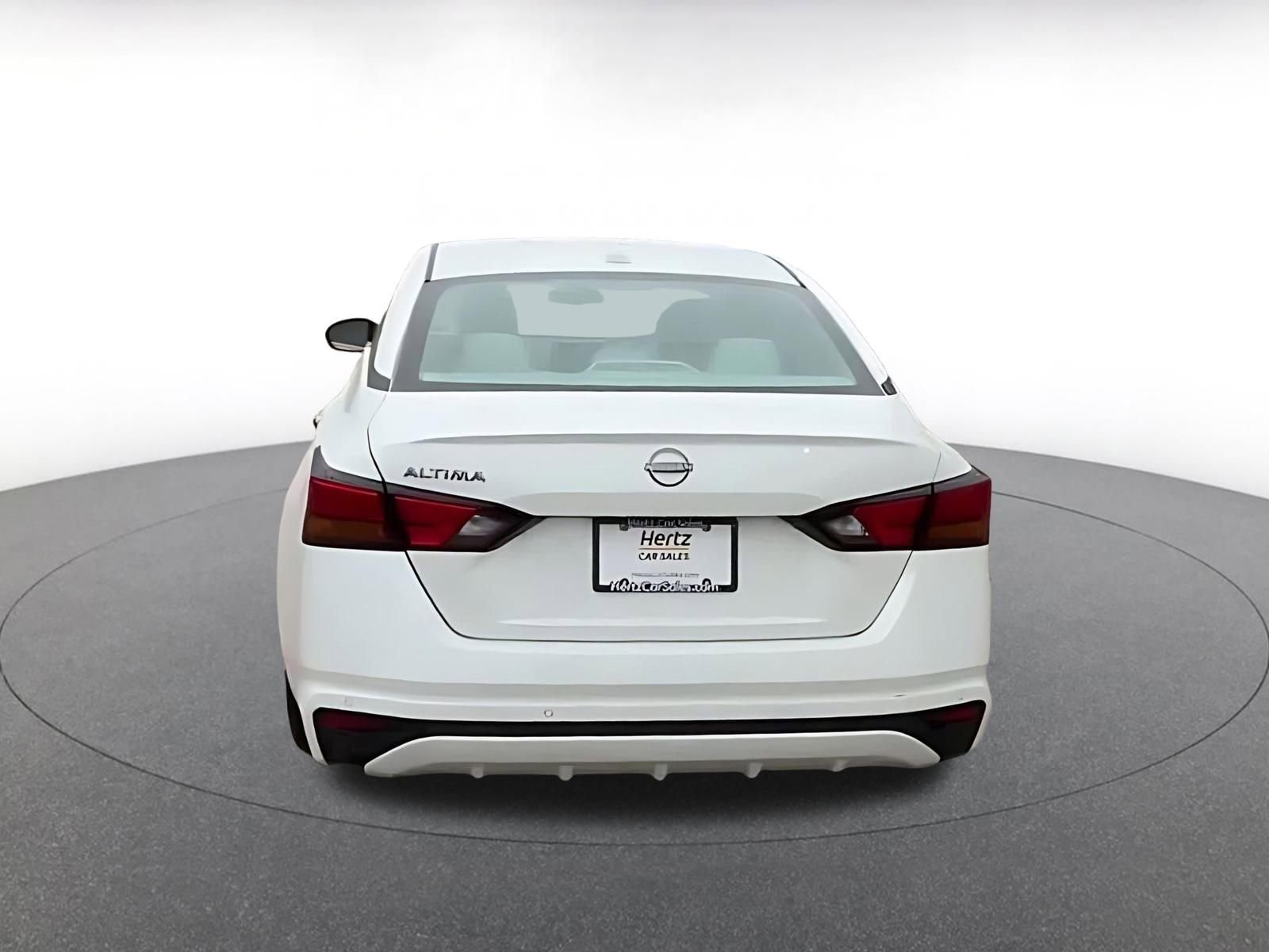 Thumbnail: 2025 Nissan Altima - 12