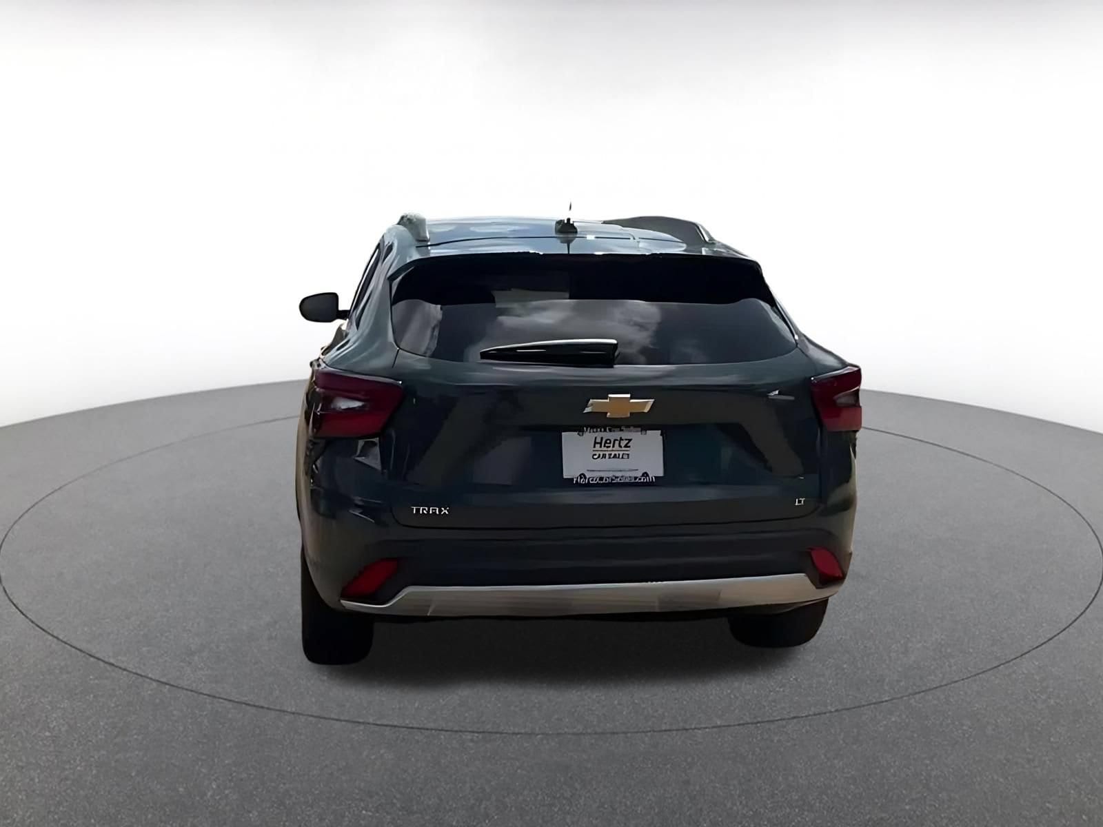 Thumbnail: 2025 Chevrolet Trax - 12