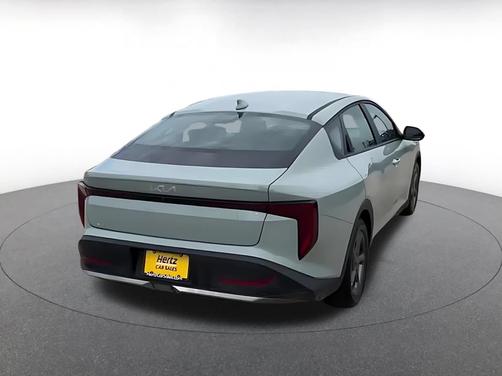Thumbnail: 2025 Kia K4 - 14