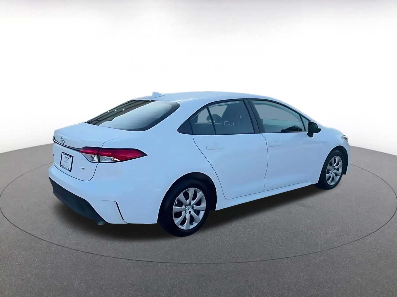 Thumbnail: 2025 Toyota Corolla - 11