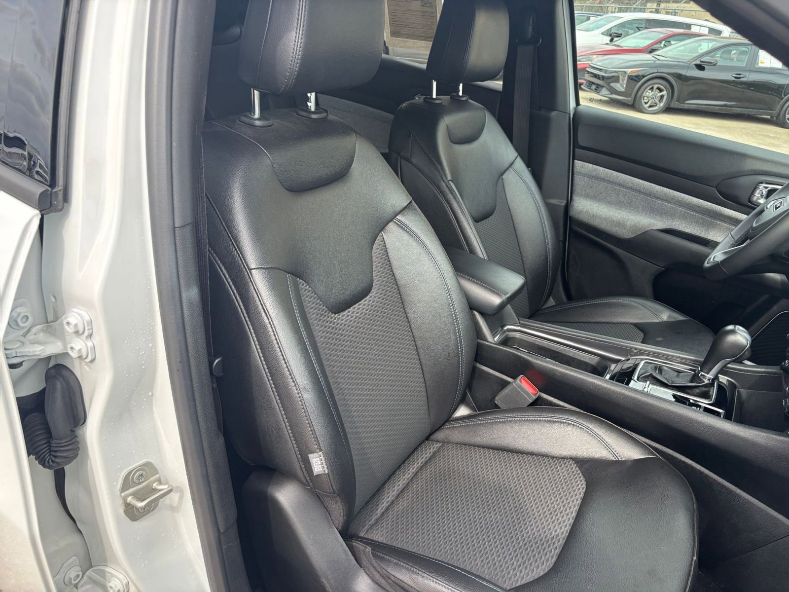 Thumbnail: 2025 Jeep Compass - 35