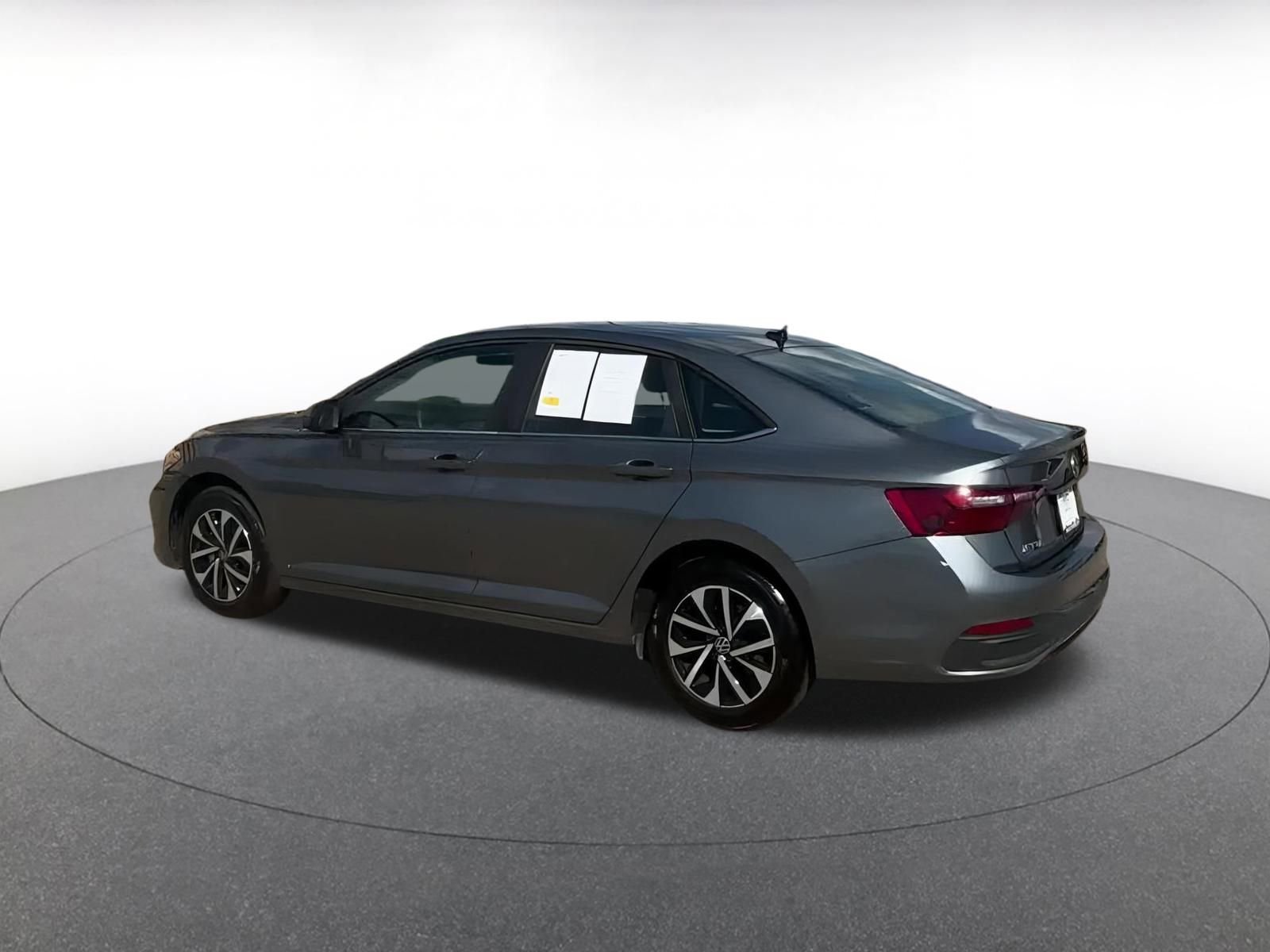 2024 Volkswagen Jetta S 9