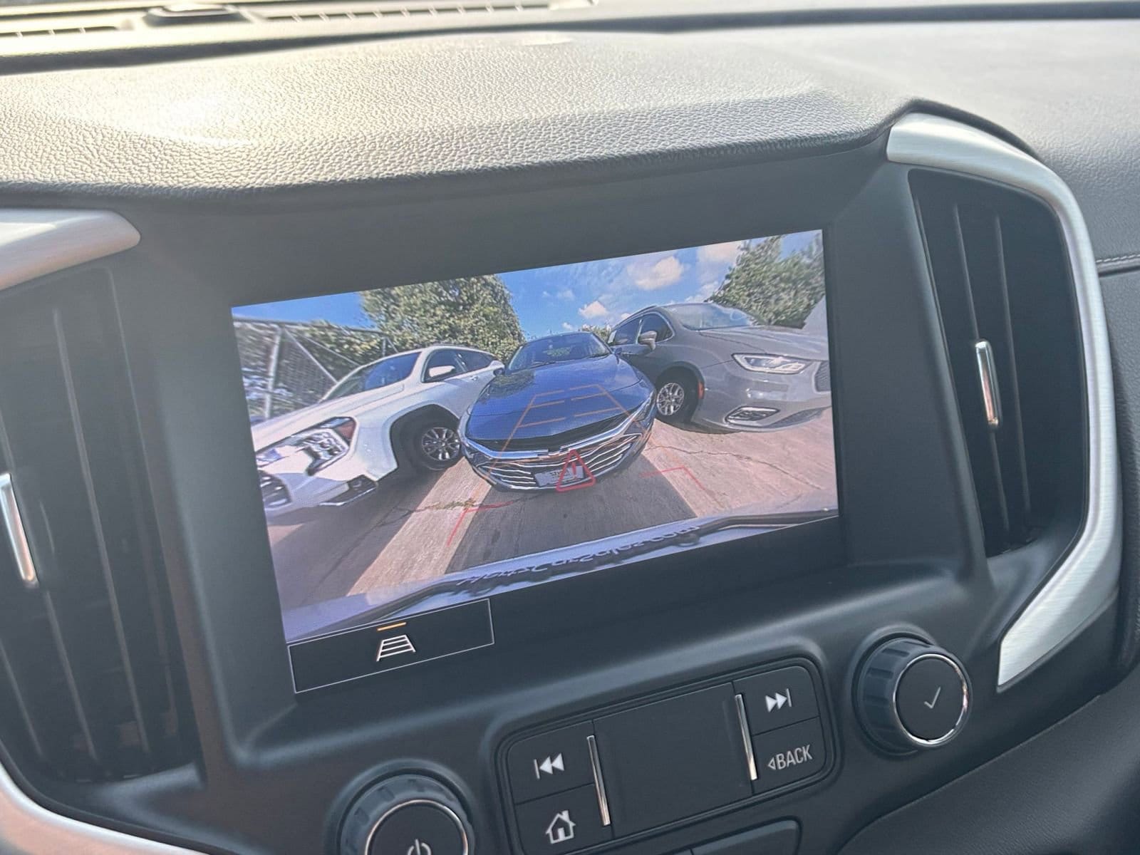 Thumbnail: 2023 GMC Terrain - 17