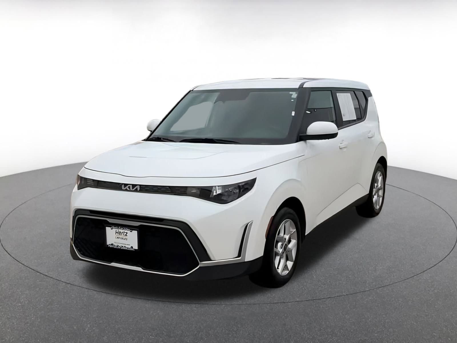 Thumbnail: 2023 Kia Soul - 7