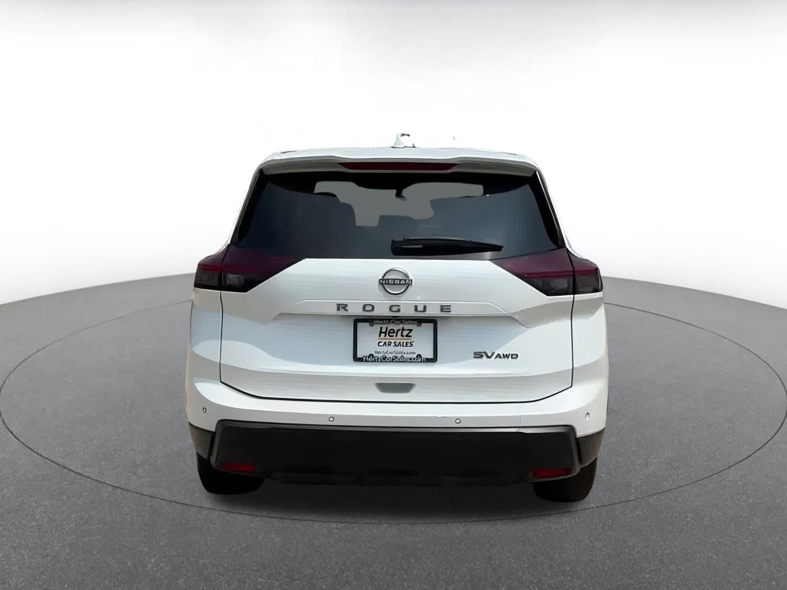 Thumbnail: 2024 Nissan Rogue - 11