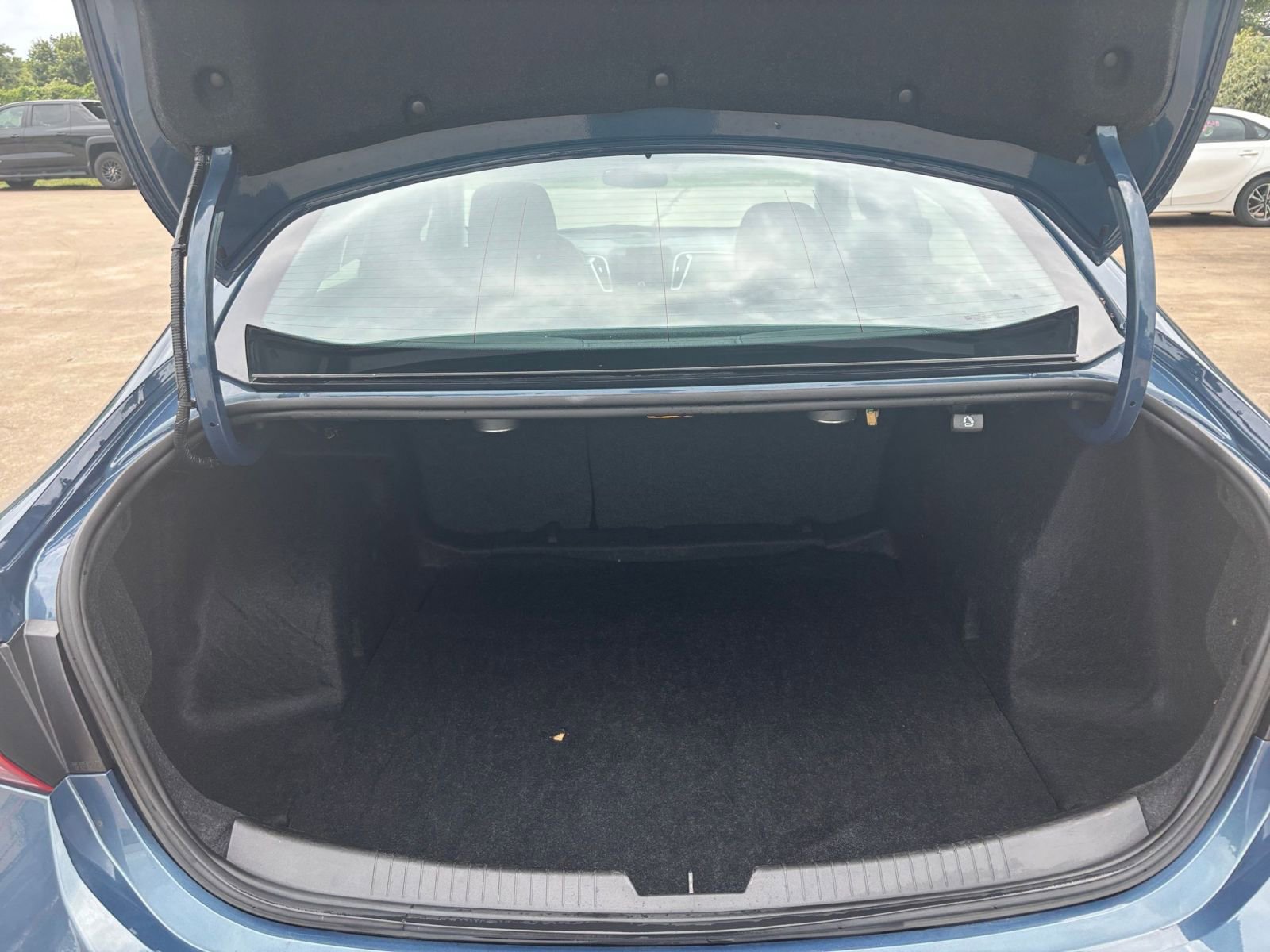 Thumbnail: 2024 Chevrolet Malibu - 31