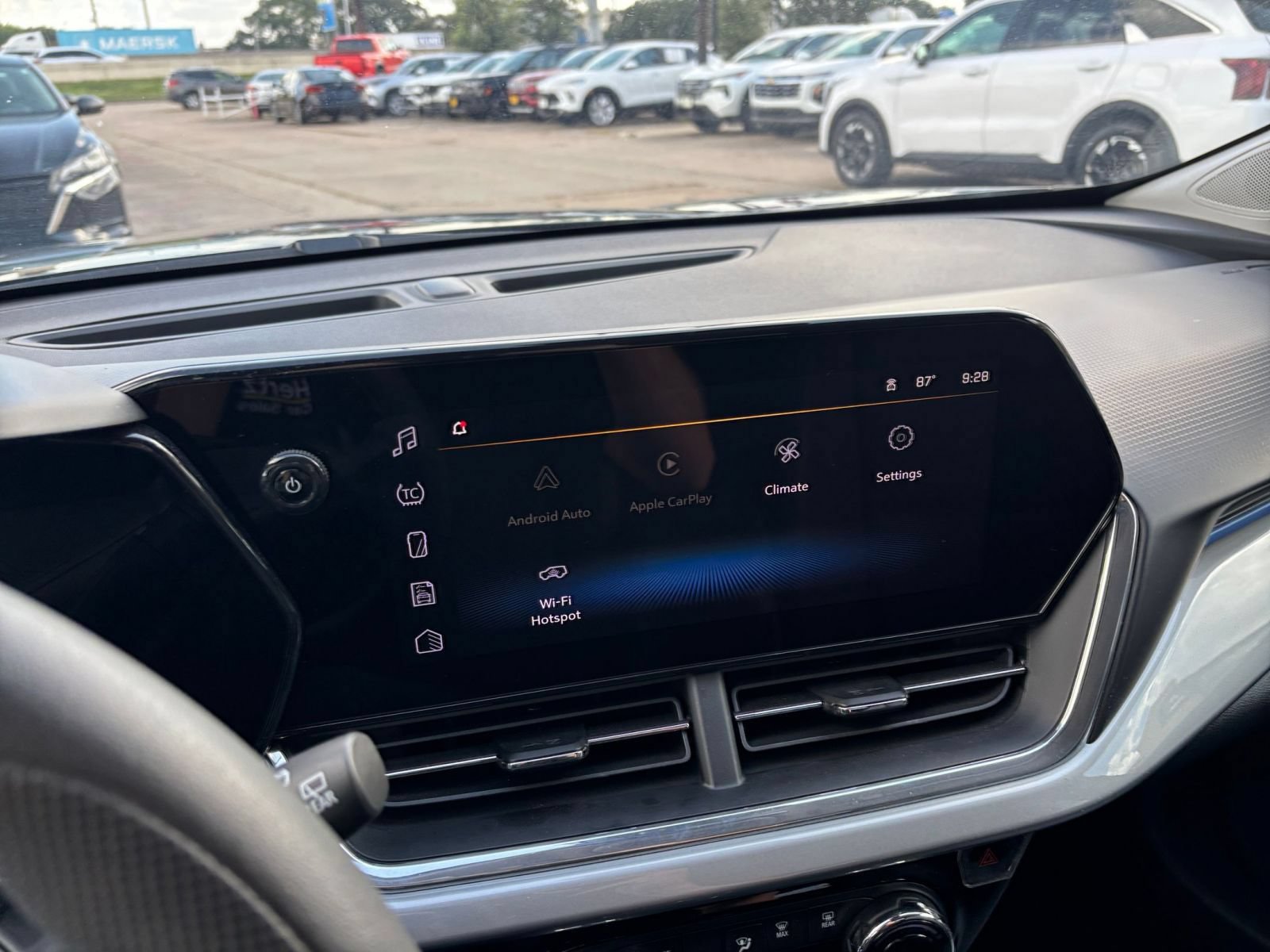 Thumbnail: 2025 Chevrolet Trax - 20