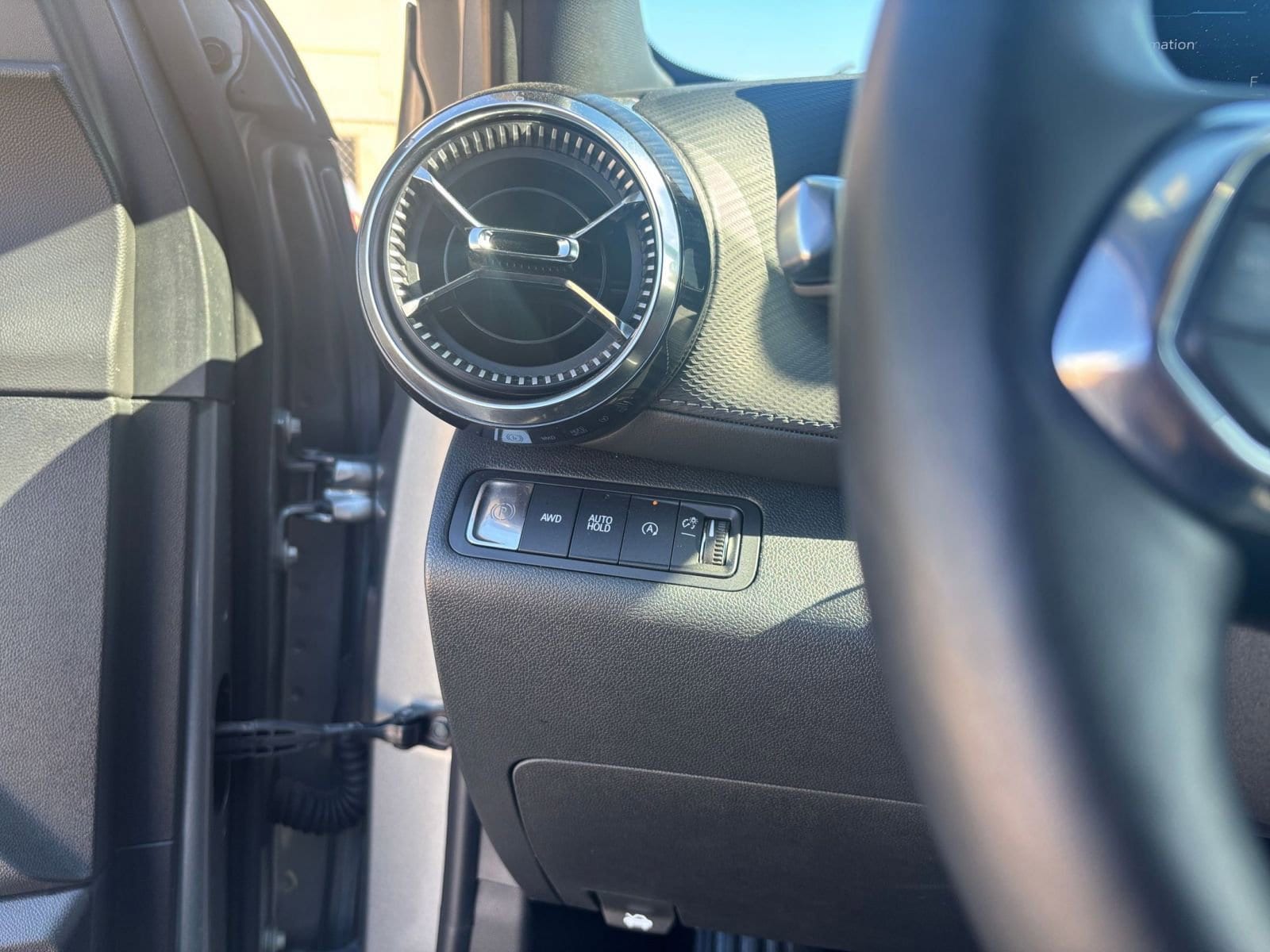 Thumbnail: 2025 Chevrolet Equinox - 34