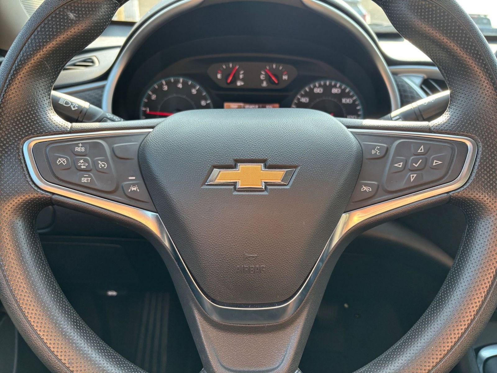 Thumbnail: 2024 Chevrolet Malibu - 28