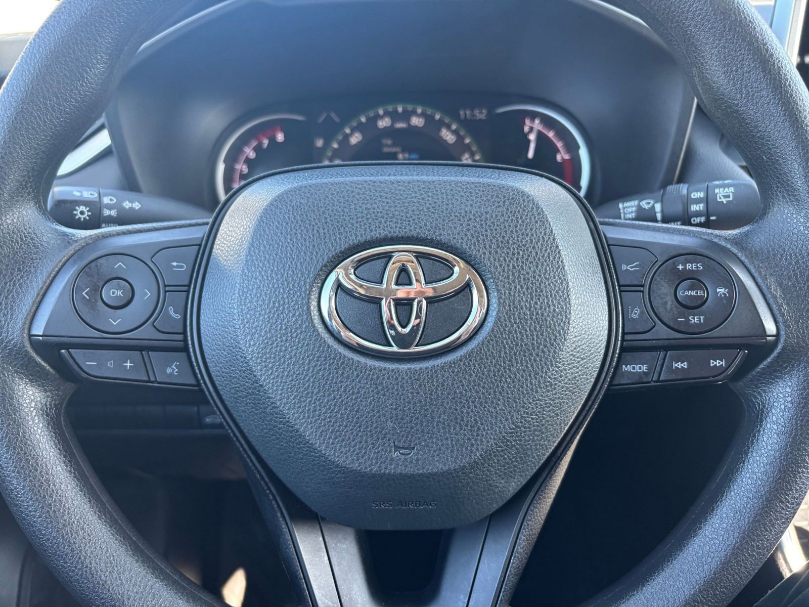 Thumbnail: 2025 Toyota RAV4 - 29