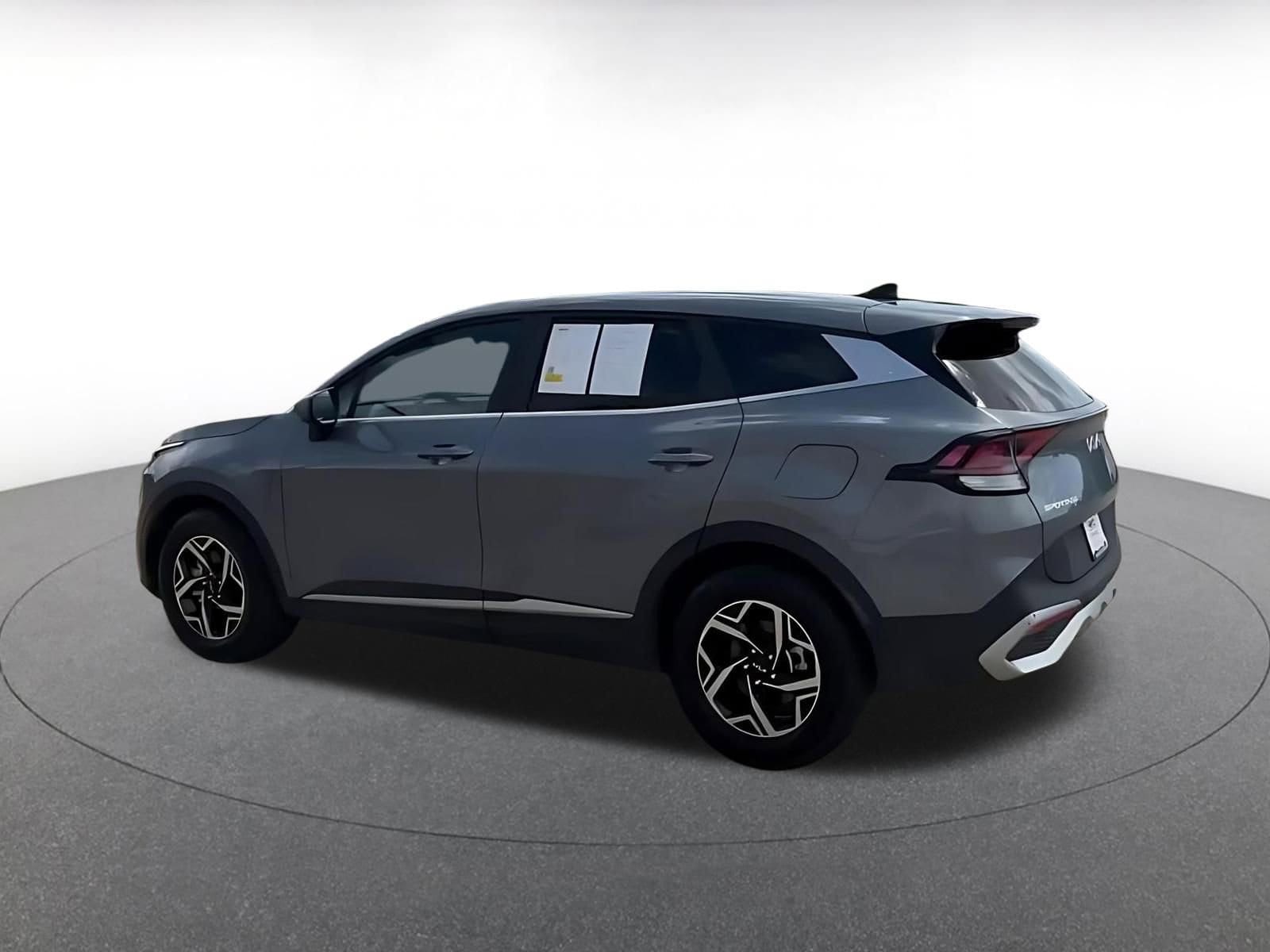 Thumbnail: 2025 Kia Sportage - 10