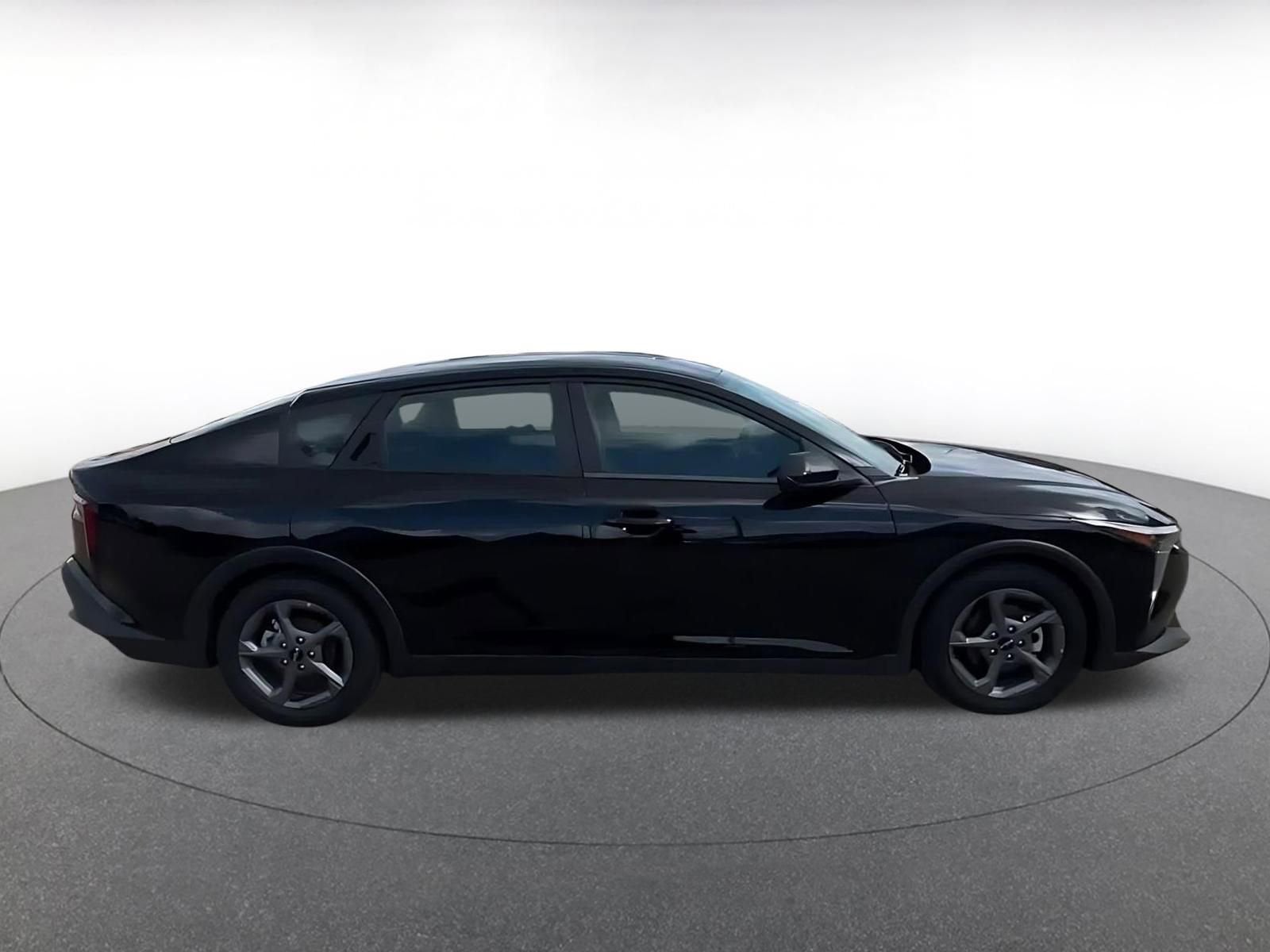 Thumbnail: 2025 Kia K4 - 16