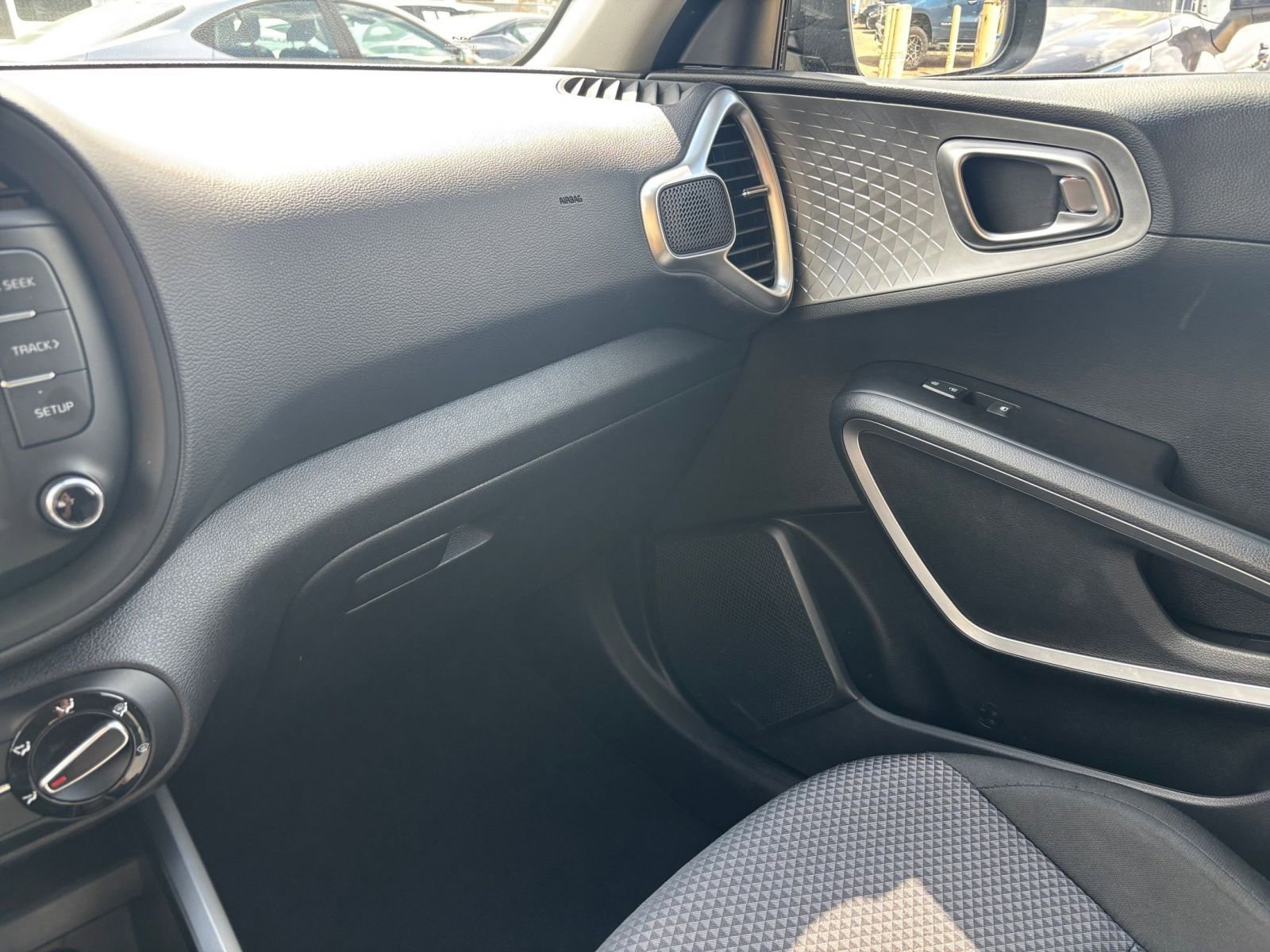 Thumbnail: 2025 Kia Soul - 33