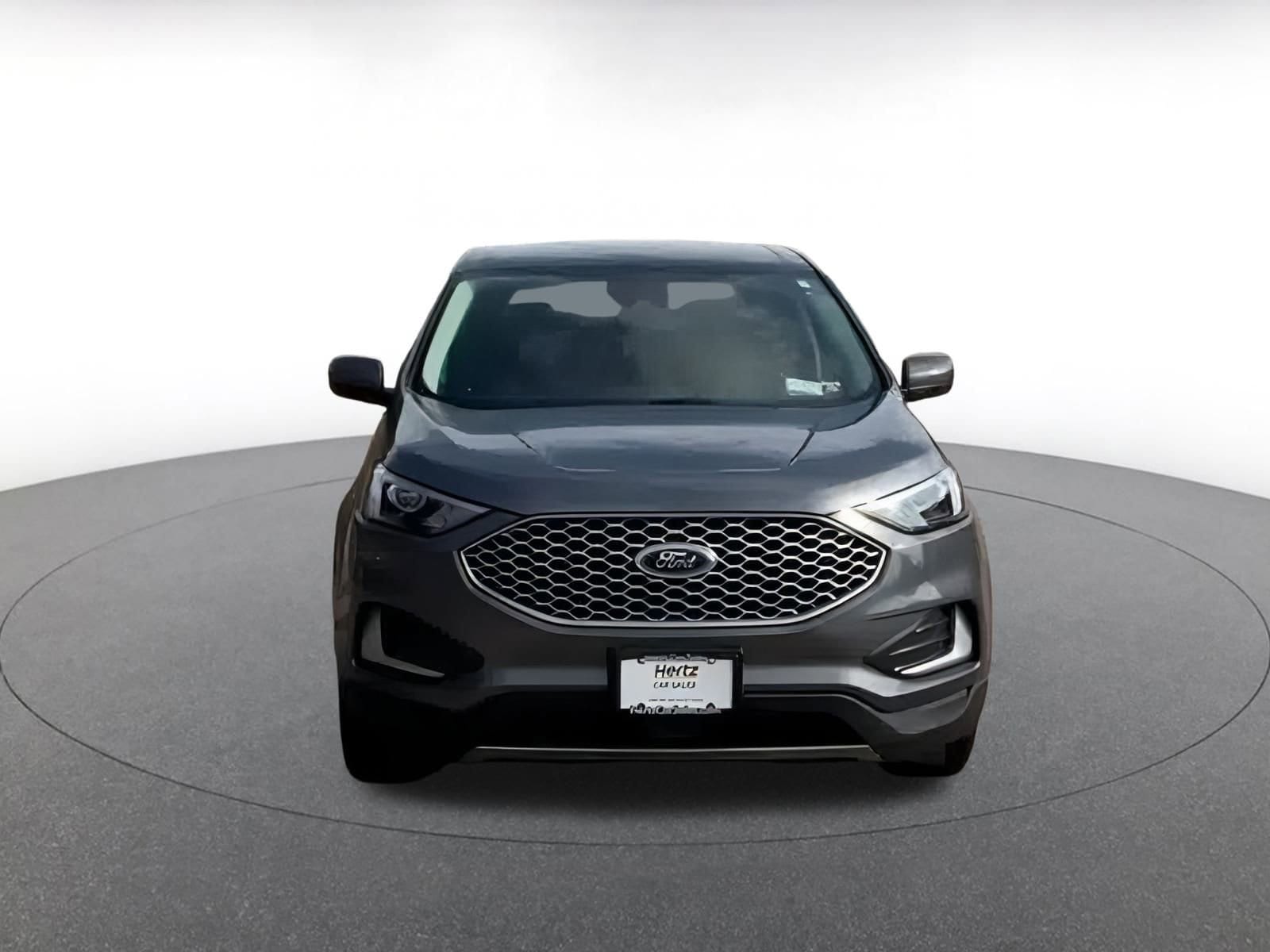 Thumbnail: 2024 Ford Edge - 4