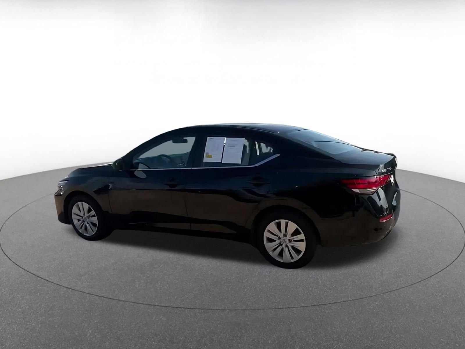 Thumbnail: 2025 Nissan Sentra - 8