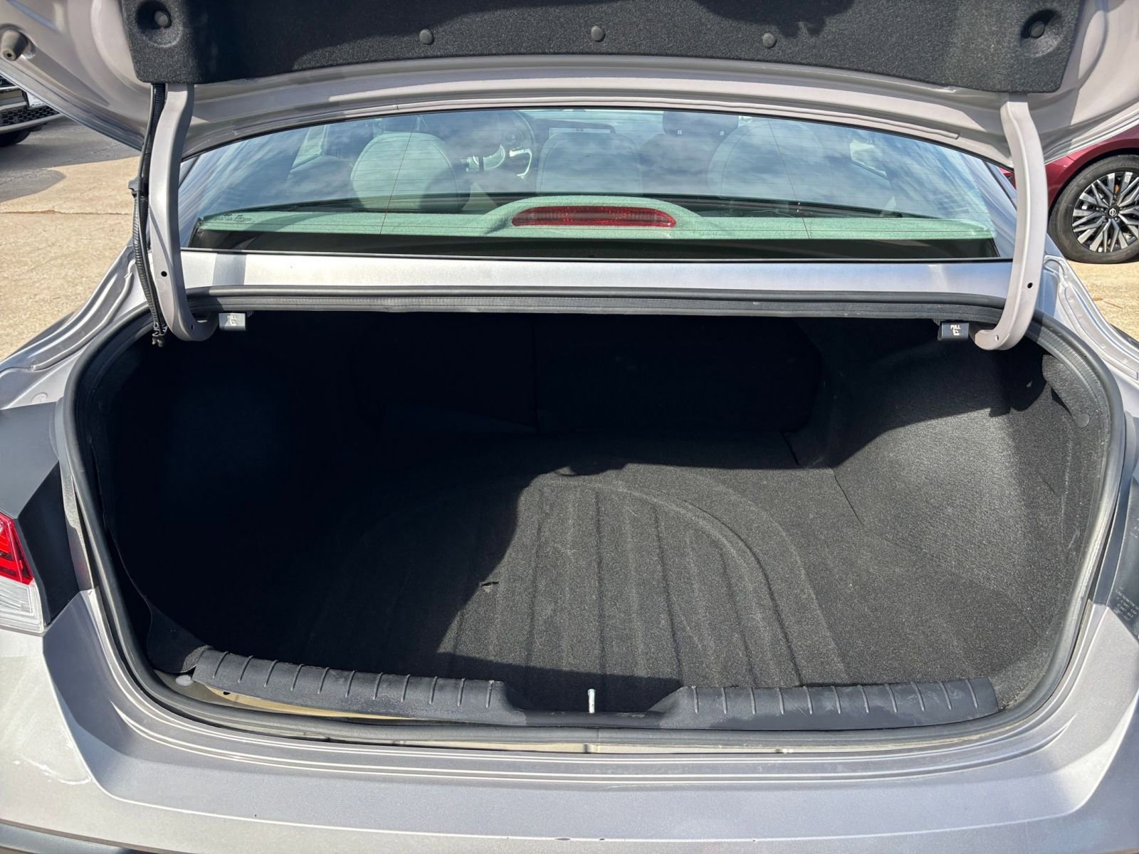 Thumbnail: 2025 Hyundai Elantra - 28