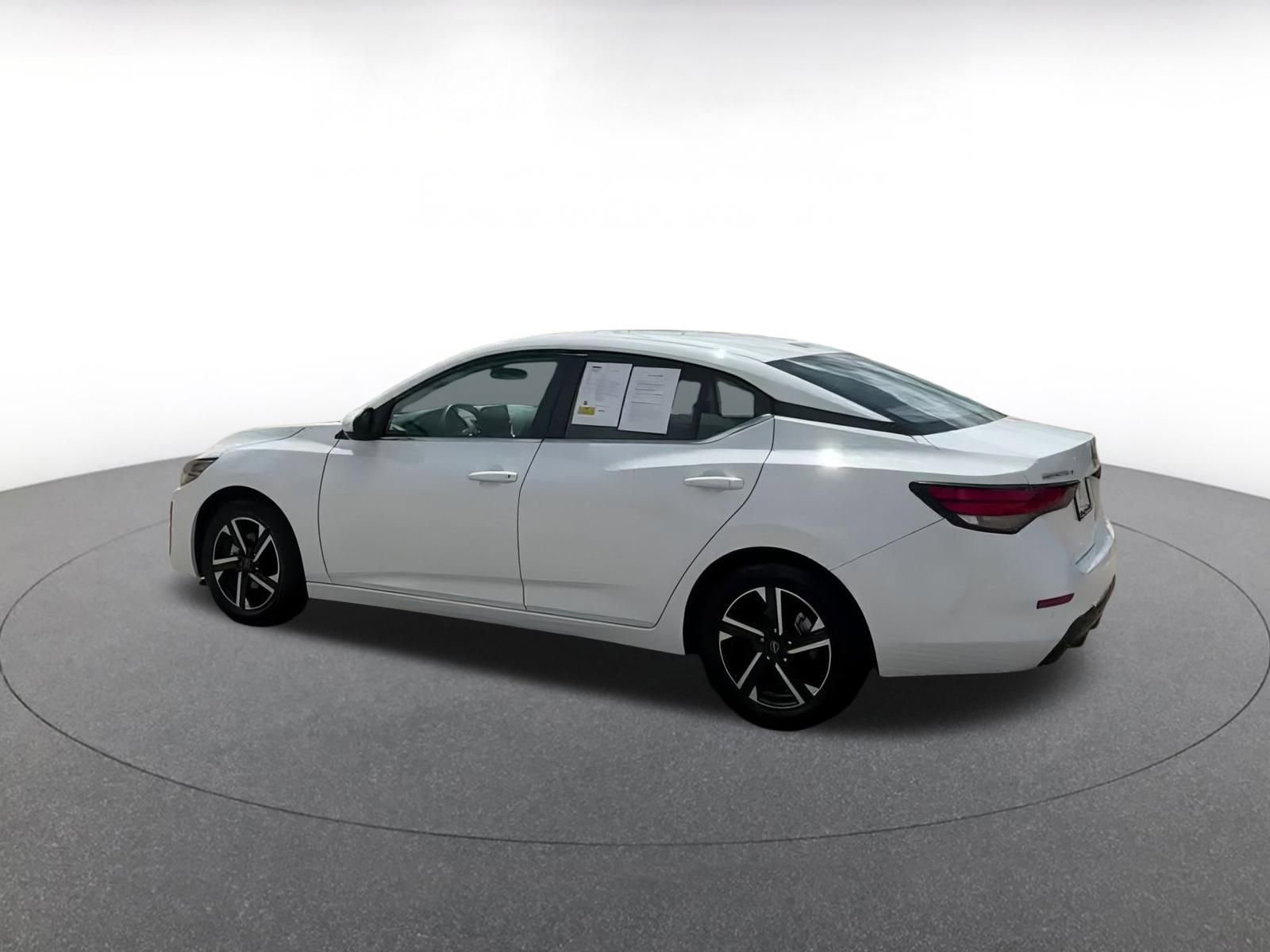 2024 Nissan Sentra SV 8