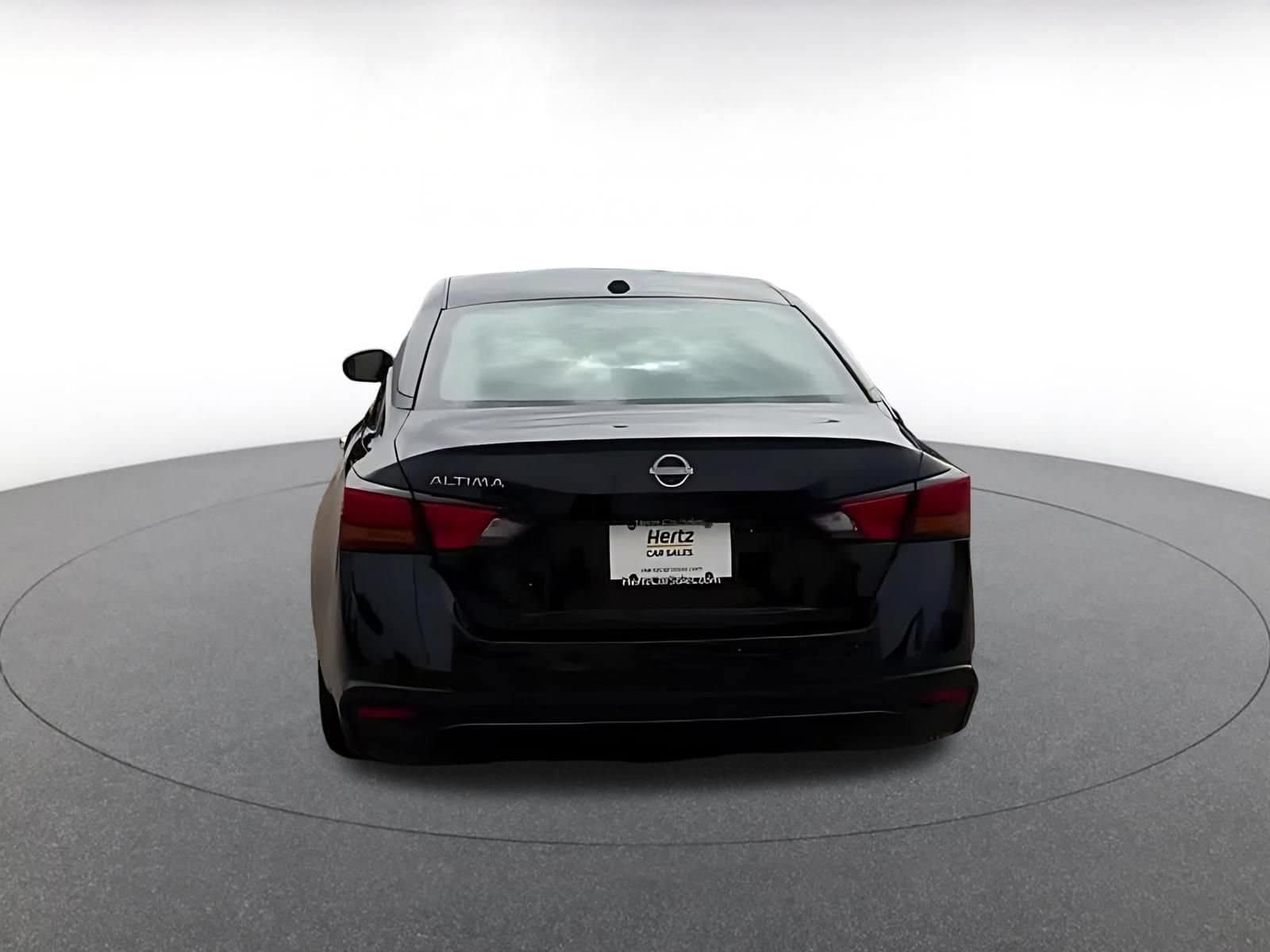 Thumbnail: 2025 Nissan Altima - 12
