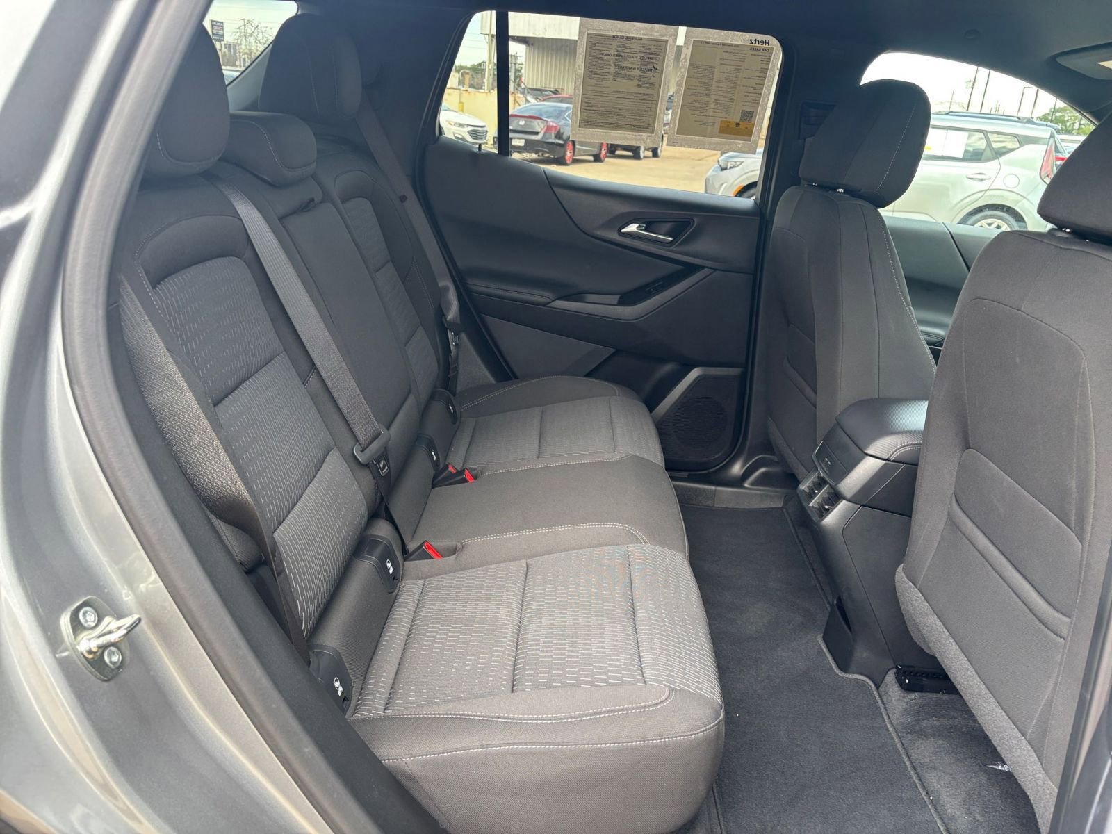 Thumbnail: 2025 Chevrolet Equinox - 25