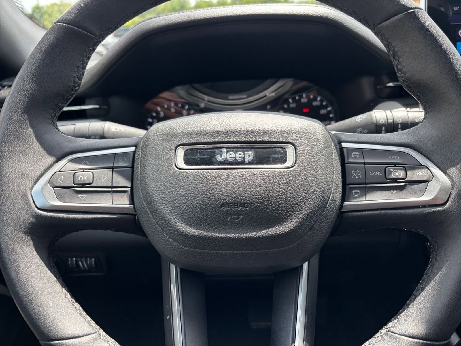 Thumbnail: 2025 Jeep Compass - 29